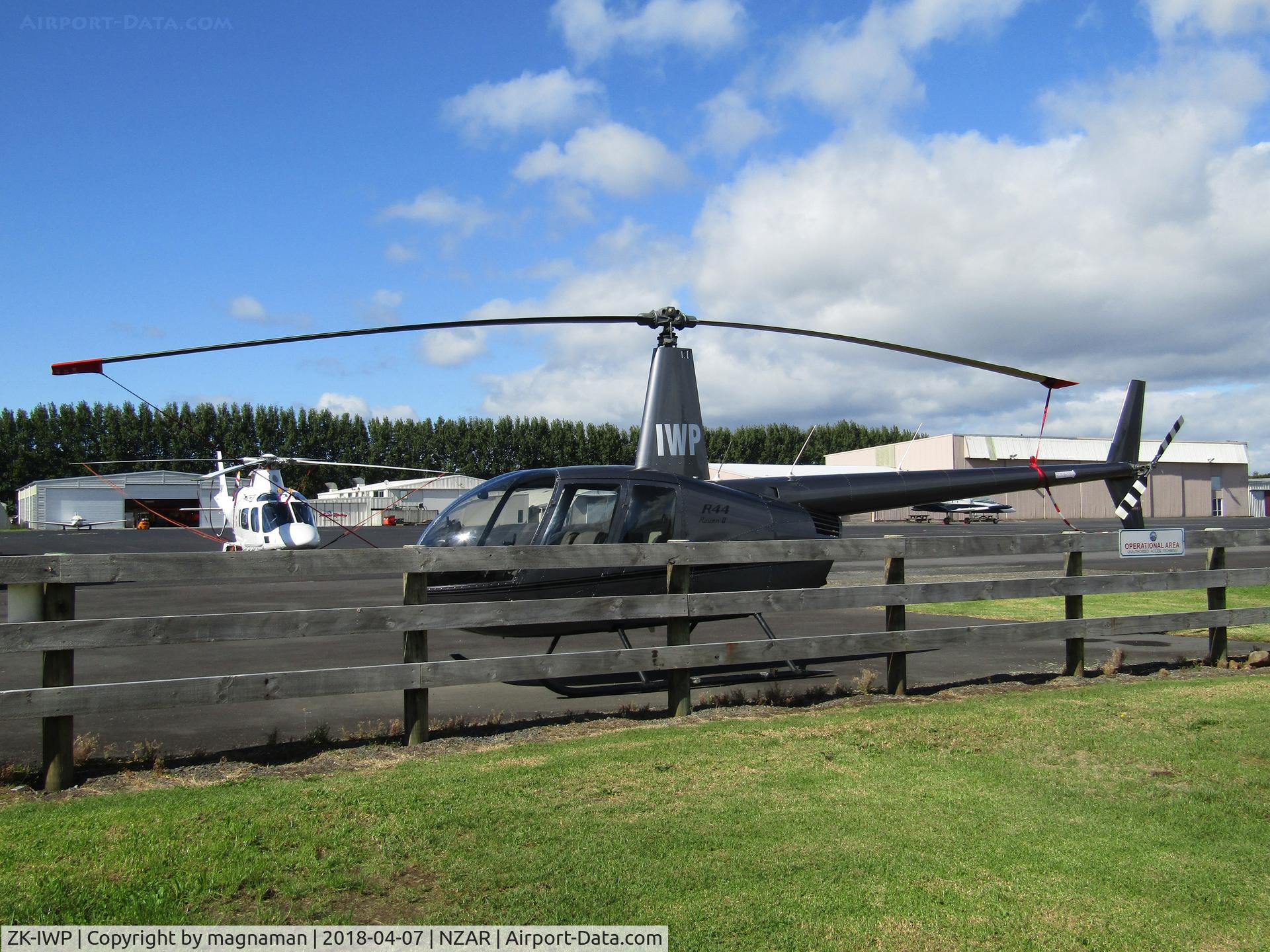 ZK-IWP, Robinson R44 II C/N 10198, in perfect autumn sun