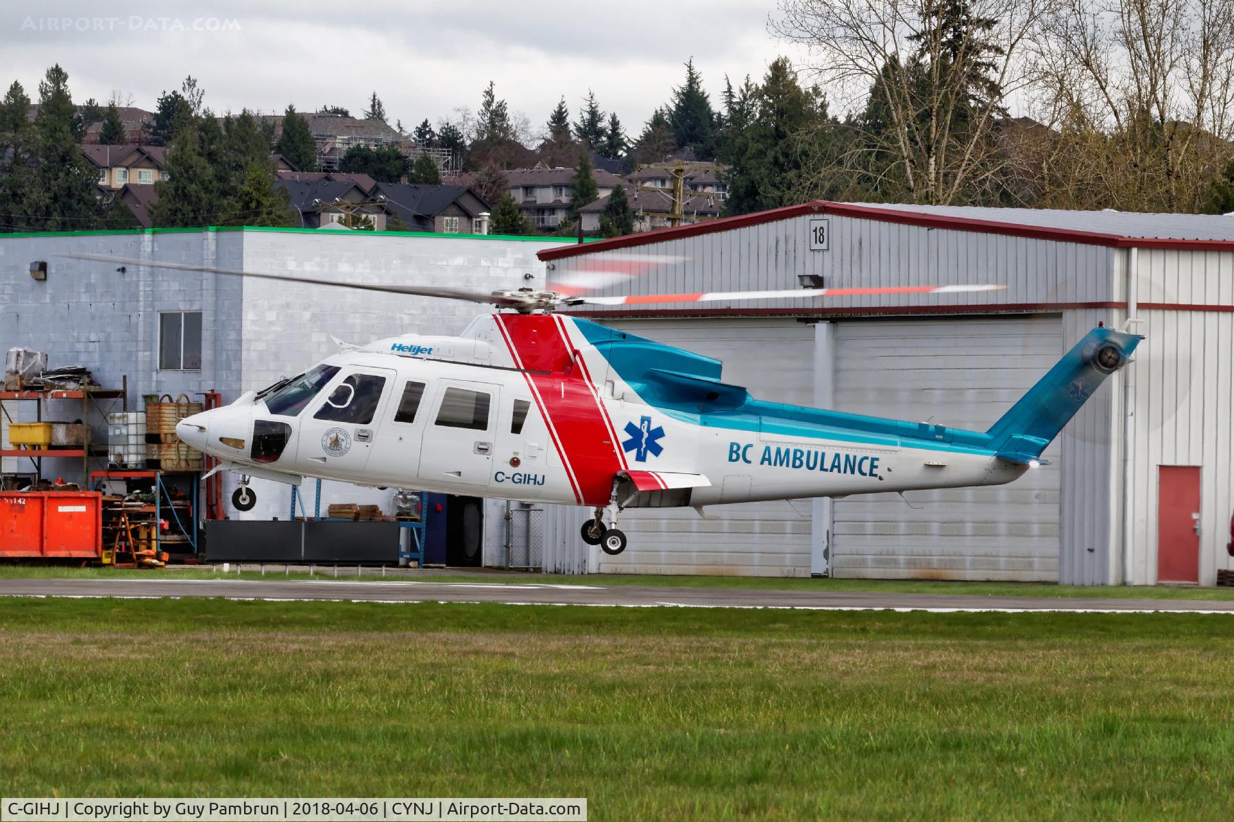 C-GIHJ, 1995 Sikorsky S-76C C/N 760438, Landing