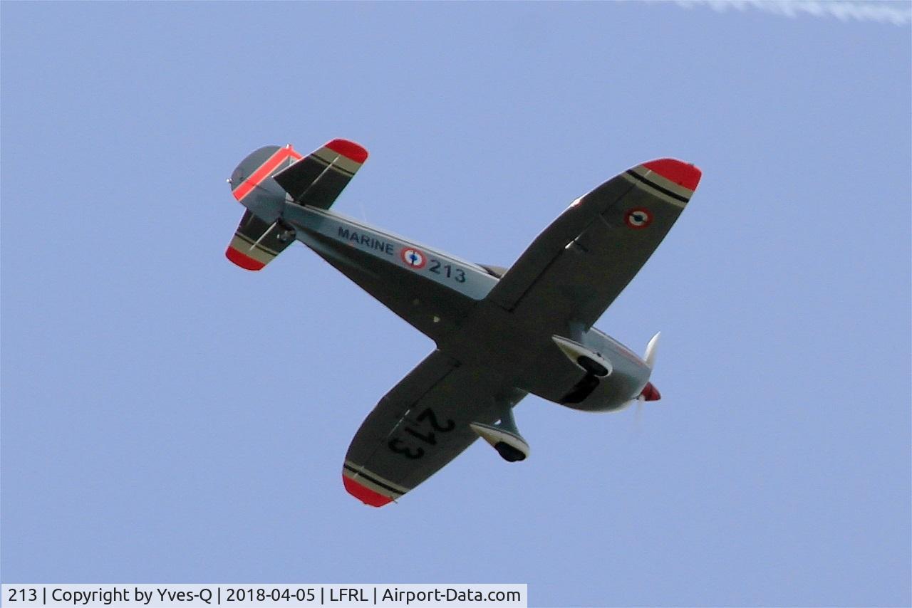 213, Mudry CAP-10B C/N 213, Mudry CAP-10 B, Short approach rwy 23, Lanvéoc-Poulmic Naval Air Base (LFRL)