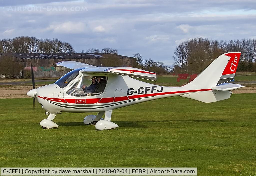 G-CFFJ, 2008 Flight Design CTSW C/N 8391, Taxying to RWY 11