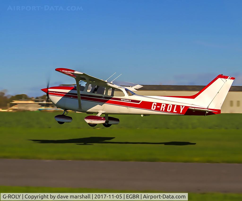 G-ROLY, 1980 Reims F172N Skyhawk C/N 1945, Lift off
