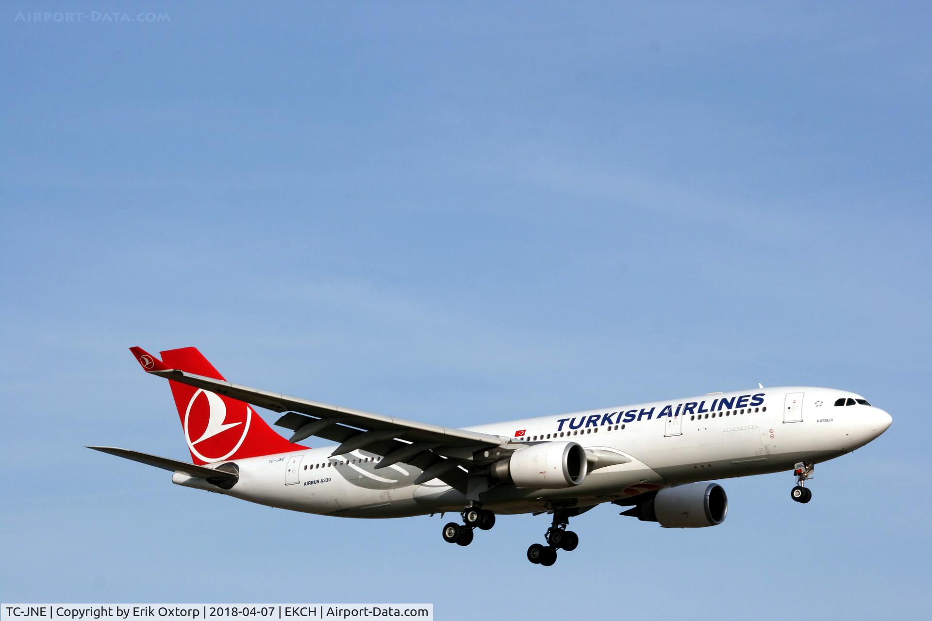 TC-JNE, 2006 Airbus A330-203 C/N 774, TC-JNE landing rw 22L