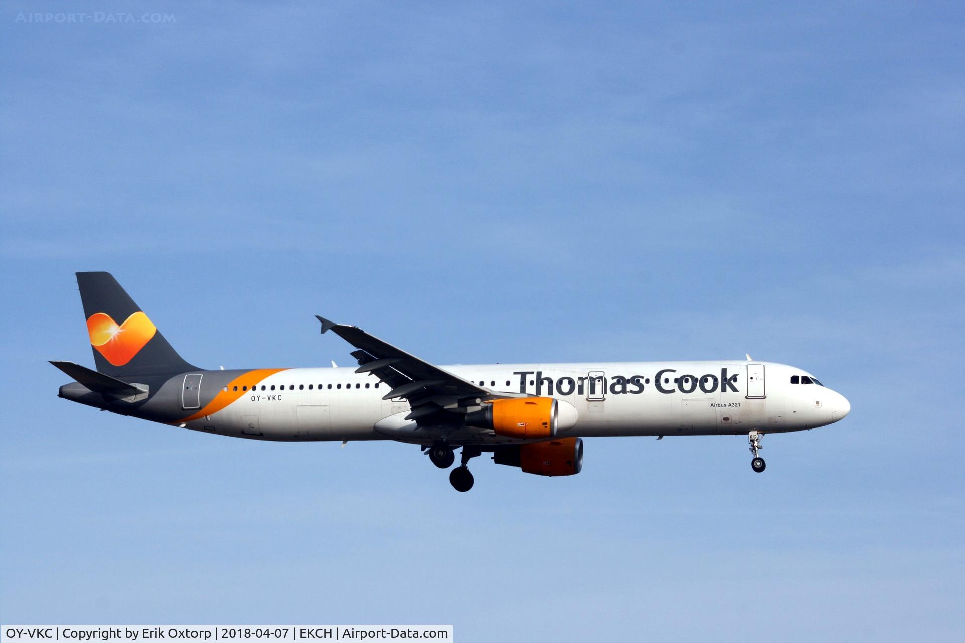 OY-VKC, 2003 Airbus A321-211 C/N 1932, OY-VKC landing rw 22L