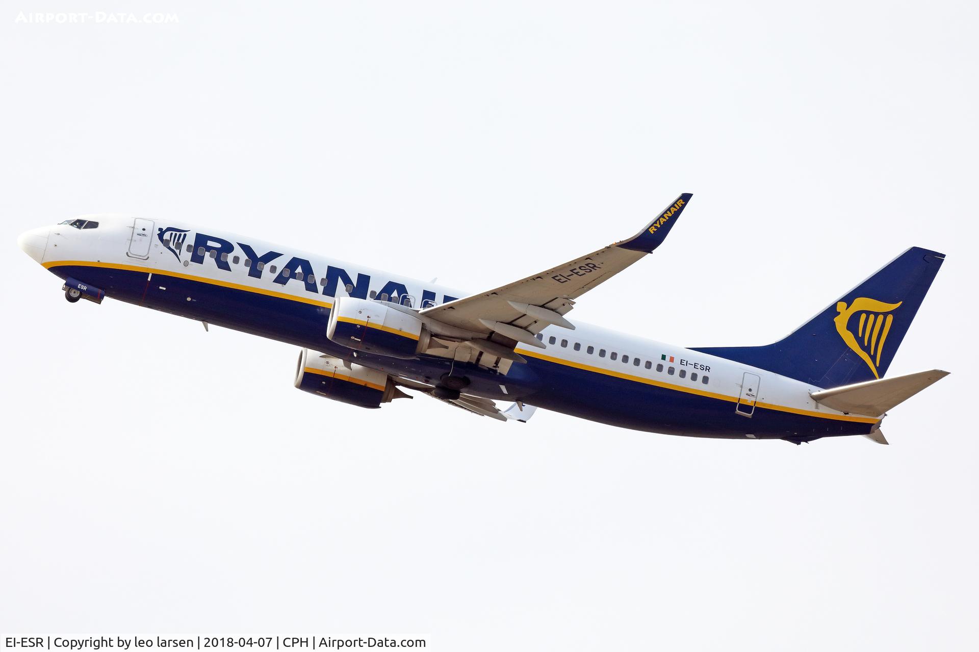 EI-ESR, 2011 Boeing 737-8AS C/N 34995, Copenhagen 4.7.2018