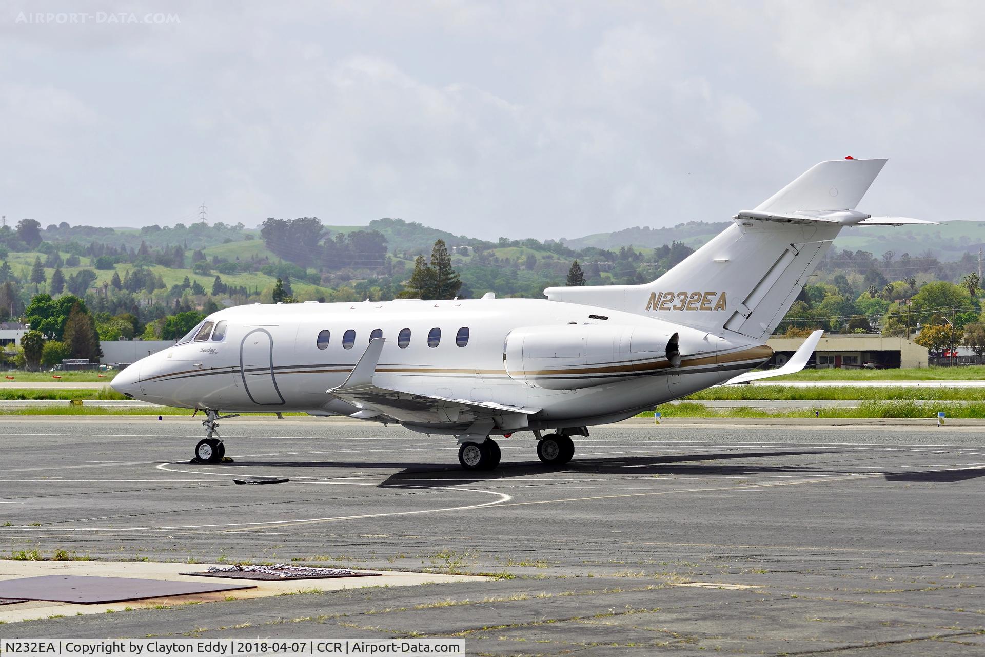 N232EA, 2009 Hawker Beechcraft 900XP C/N HA-0107, Buchanan Field Concord California 2018.