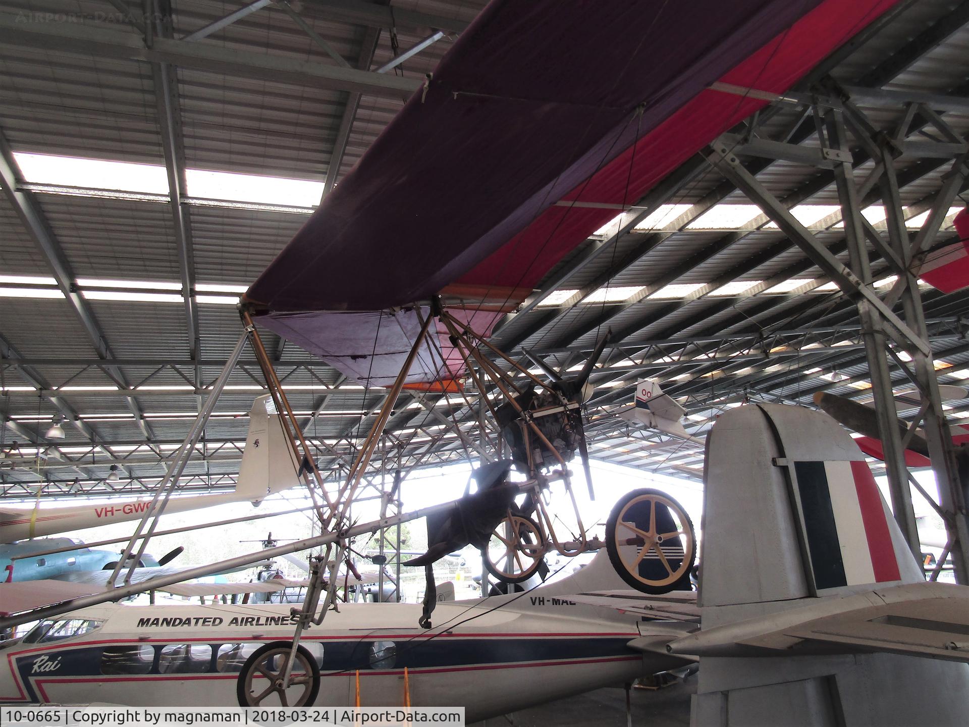 10-0665, 1984 Pterodactyl Ascender II C/N 19977304202, At caloundra museum