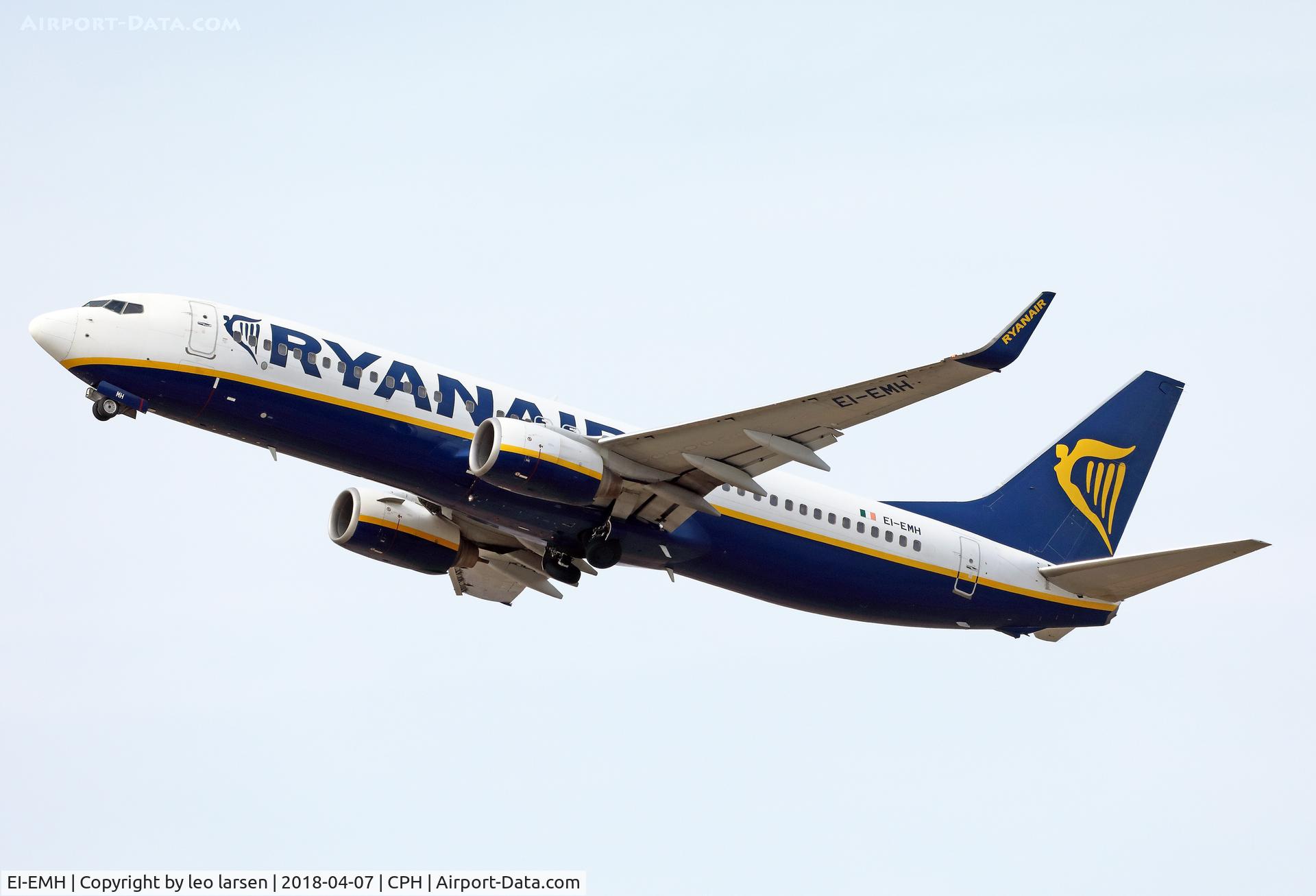 EI-EMH, 2010 Boeing 737-8AS C/N 34974, Copenhagen 7.4.2018