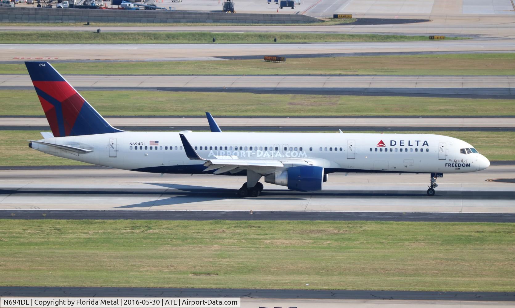 N694DL, 1998 Boeing 757-232 C/N 29726, Delta