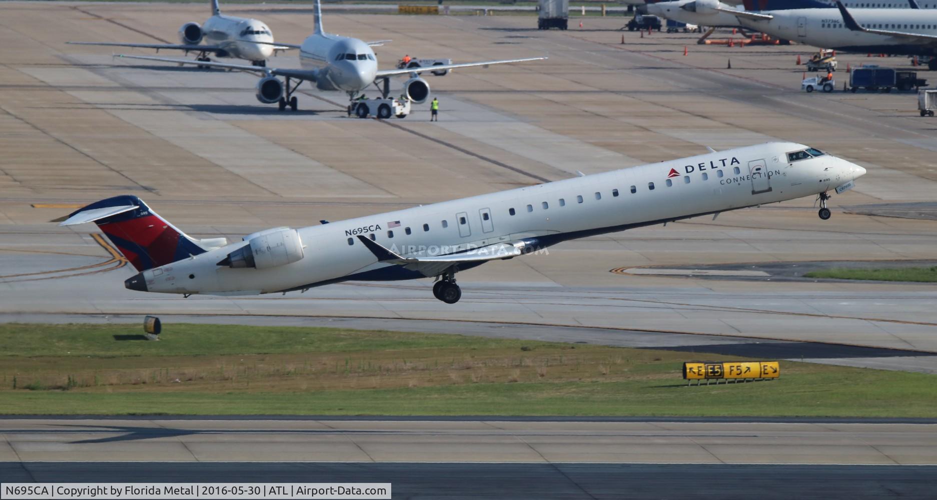 N695CA, 2006 Bombardier CRJ-900ER (CL-600-2D24) C/N 15097, Delta Connection