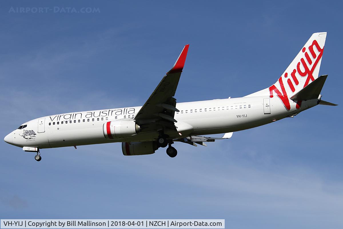 VH-YIJ, 2012 Boeing 737-8FE C/N 39924, In  from BNE