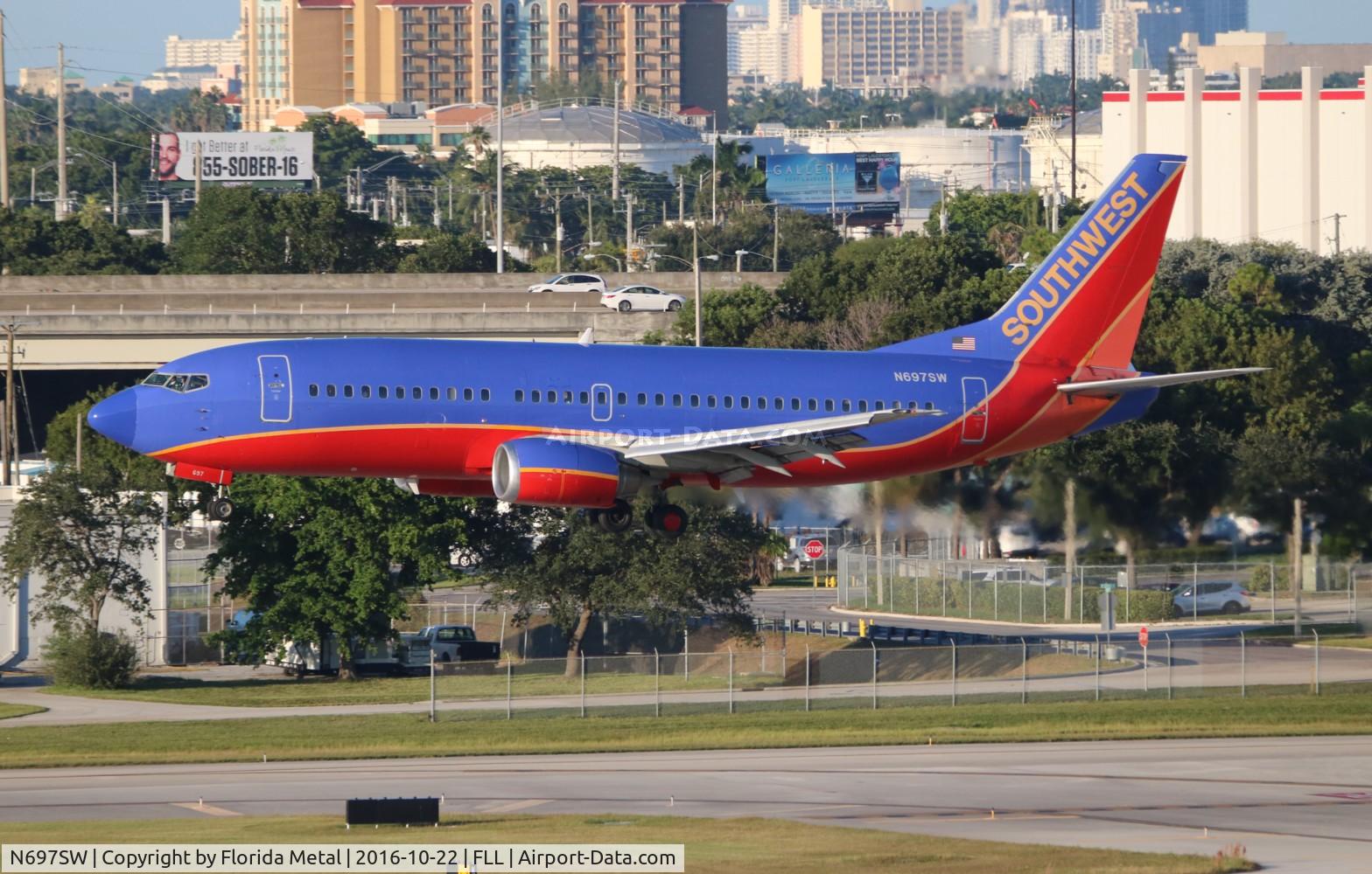 N697SW, 1988 Boeing 737-3TO C/N 23838, Southwest