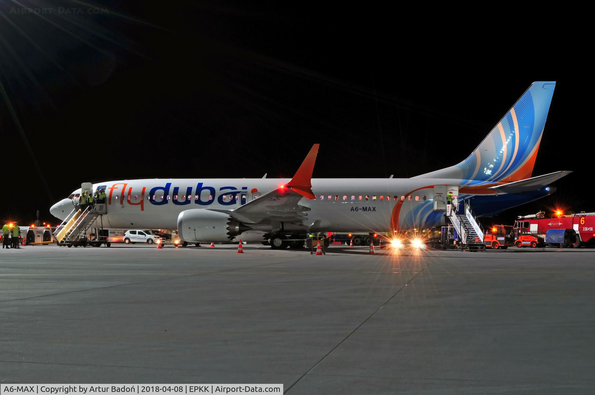 A6-MAX, 2017 Boeing 737-8 C/N 60966, flydubai