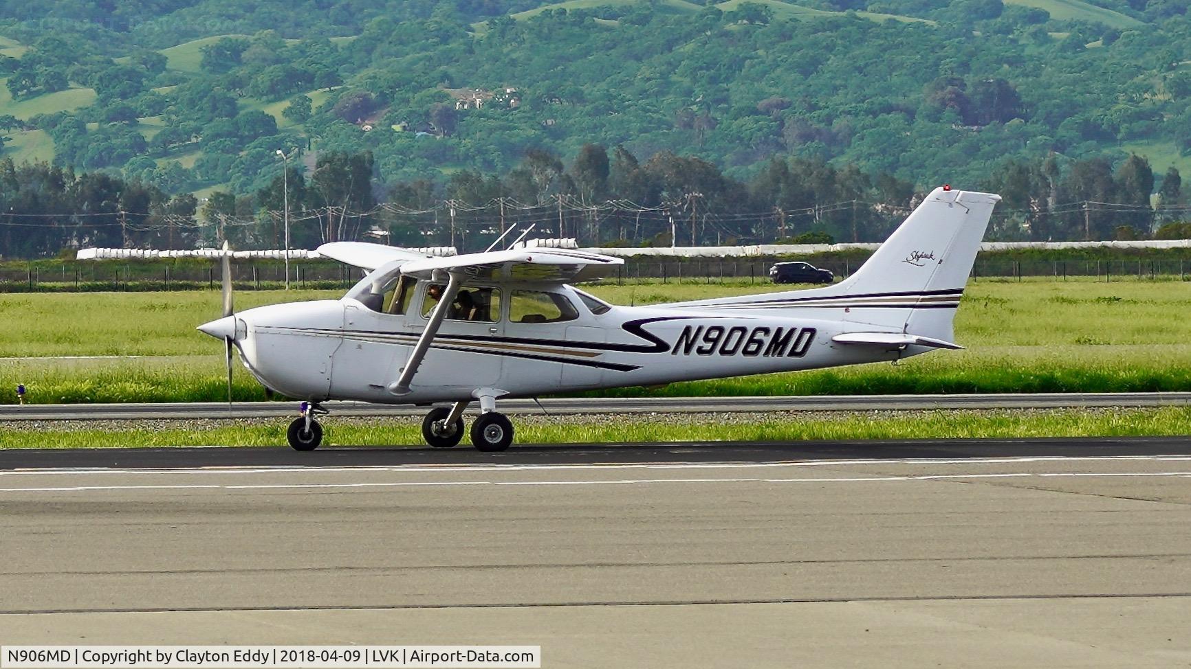 N906MD, 1976 Cessna 172N C/N 17268038, Livermore Airport California 2018.