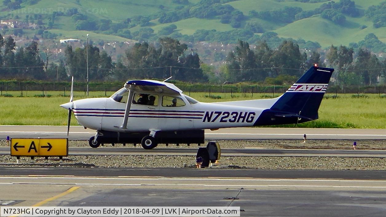 N723HG, 1998 Cessna 172R C/N 17280408, Livermore Airport California 2018.