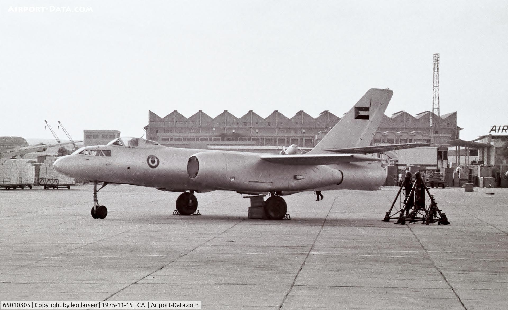 65010305, Ilyushin Il-28U Mascot C/N 65010305, Cairo 15.11.1975 after a Wheels up landing,jacks
stil present.