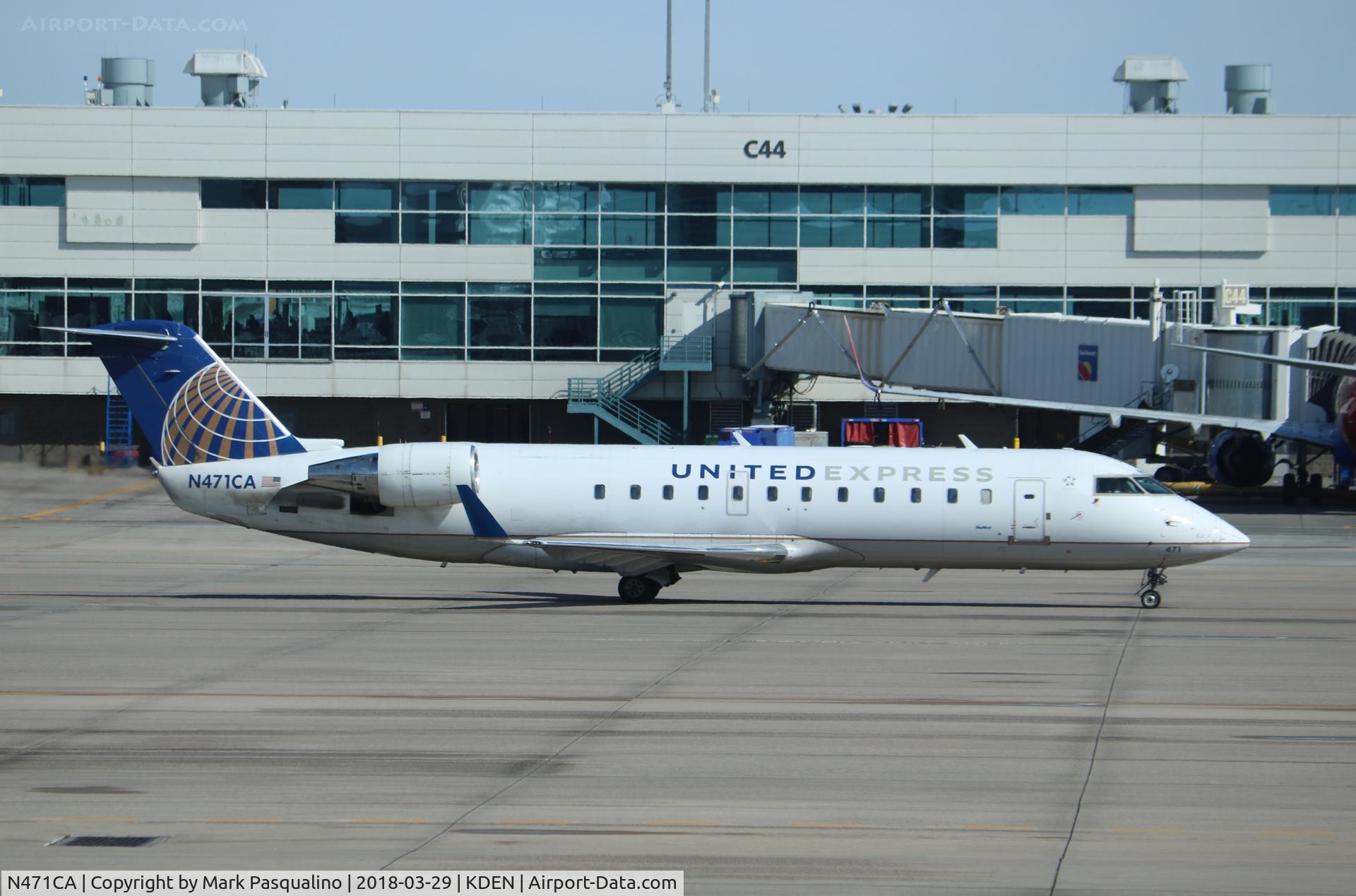 N471CA, 2002 Bombardier CRJ-200ER (CL-600-2B19) C/N 7655, CL-600-2B19