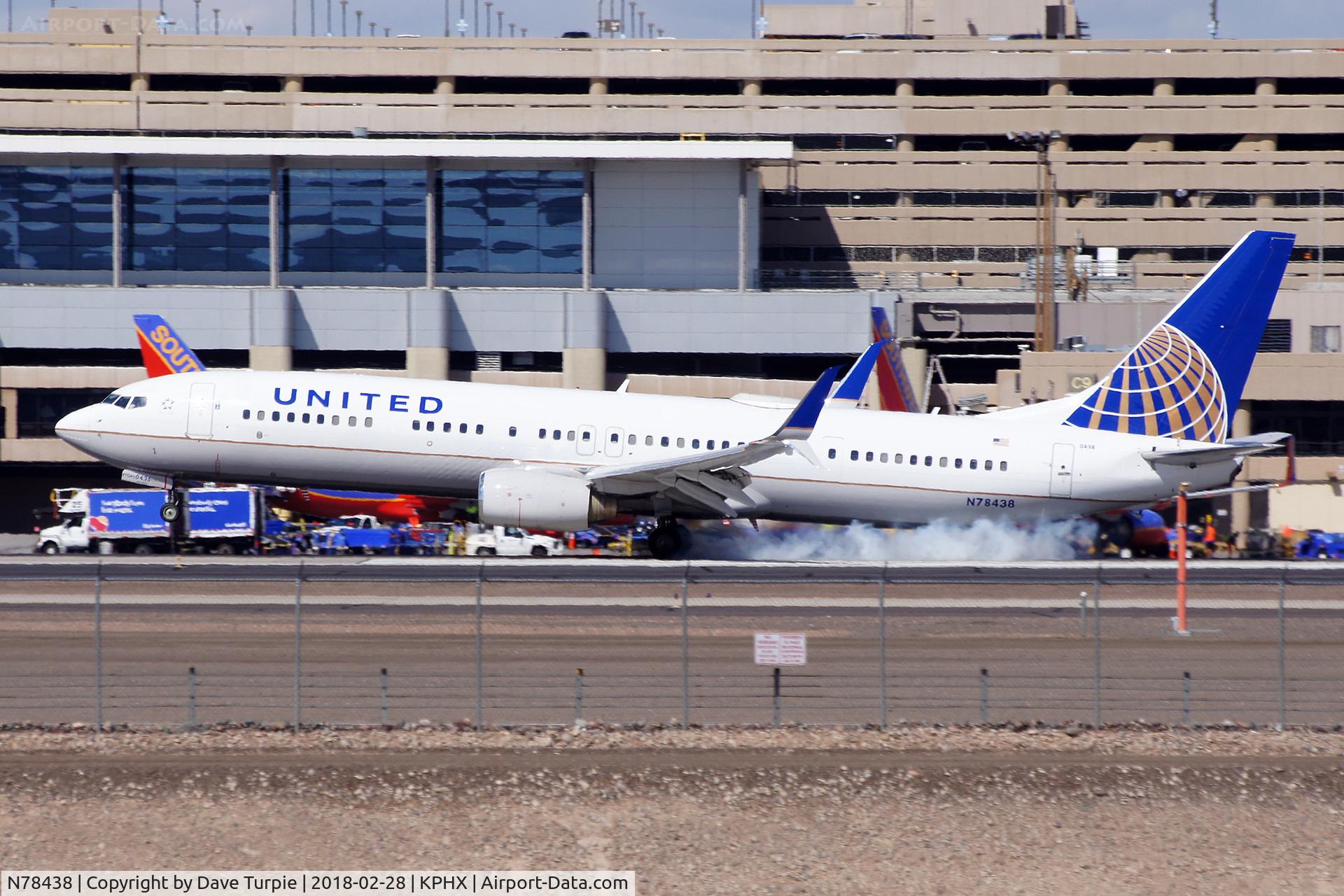 N78438, 2009 Boeing 737-924/ER C/N 33533, No comment.