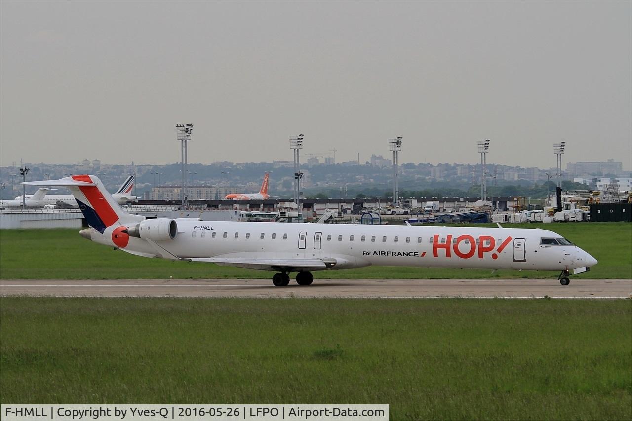 F-HMLL, 2011 Bombardier CRJ-1000EL NG (CL-600-2E25) C/N 19017, Bombardier CRJ-1000EL NG, Take off run rwy 08, Paris-Orly airport (LFPO-ORY)