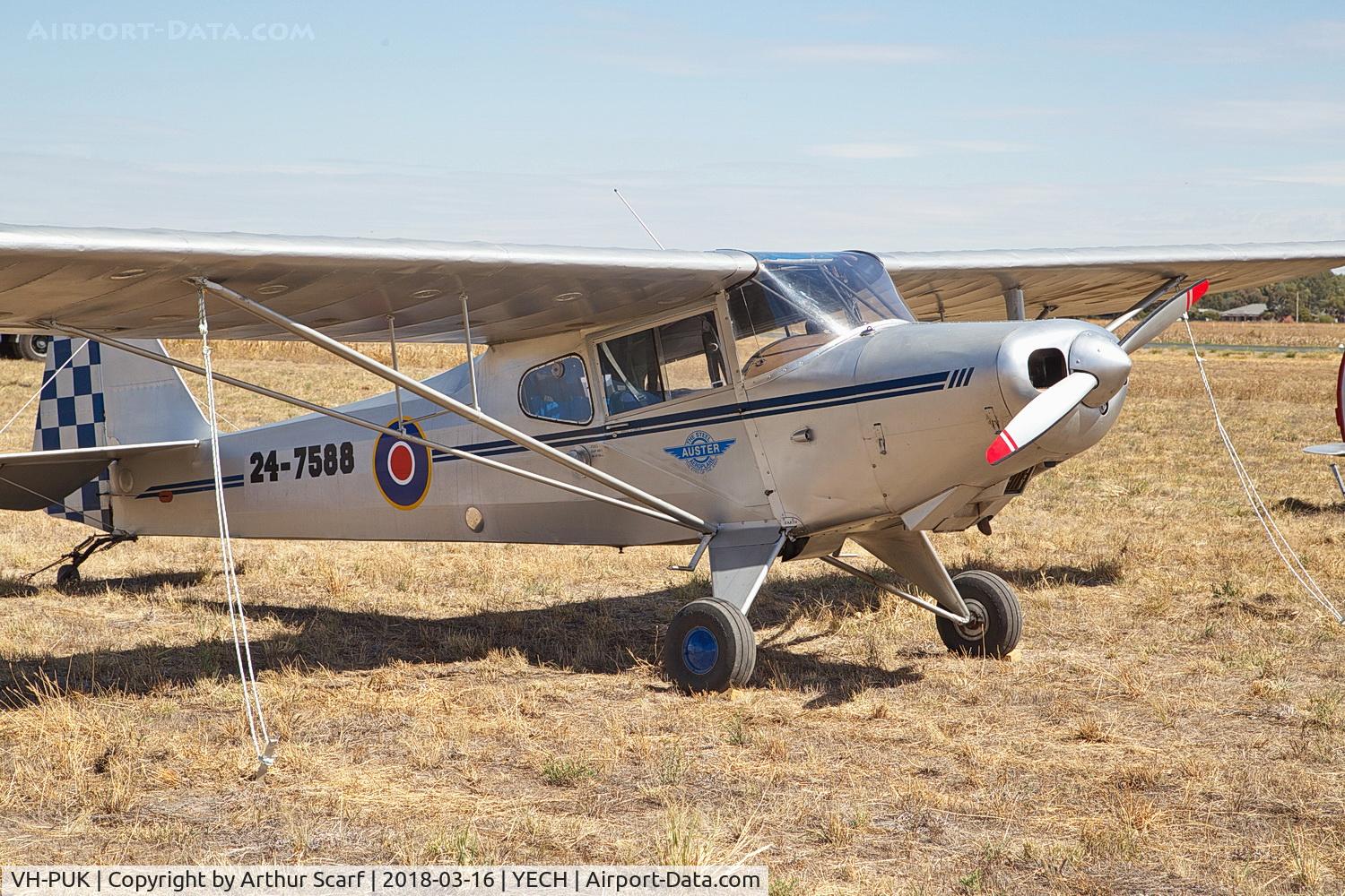 VH-PUK, 1946 Auster J-2 Arrow C/N 2351, VH-PUK - now with RAA Registration 24-7588 Auster J-2 Arrow. Echuca 2018