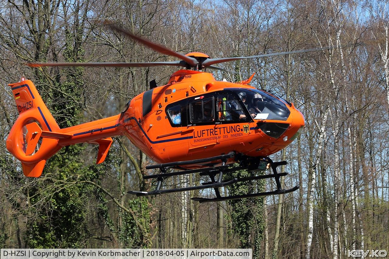 D-HZSI, 2007 Eurocopter EC-135T-2+ C/N 0594, D-HZSI (Christoph 9) during take-off from LRZ BDU Duisburg