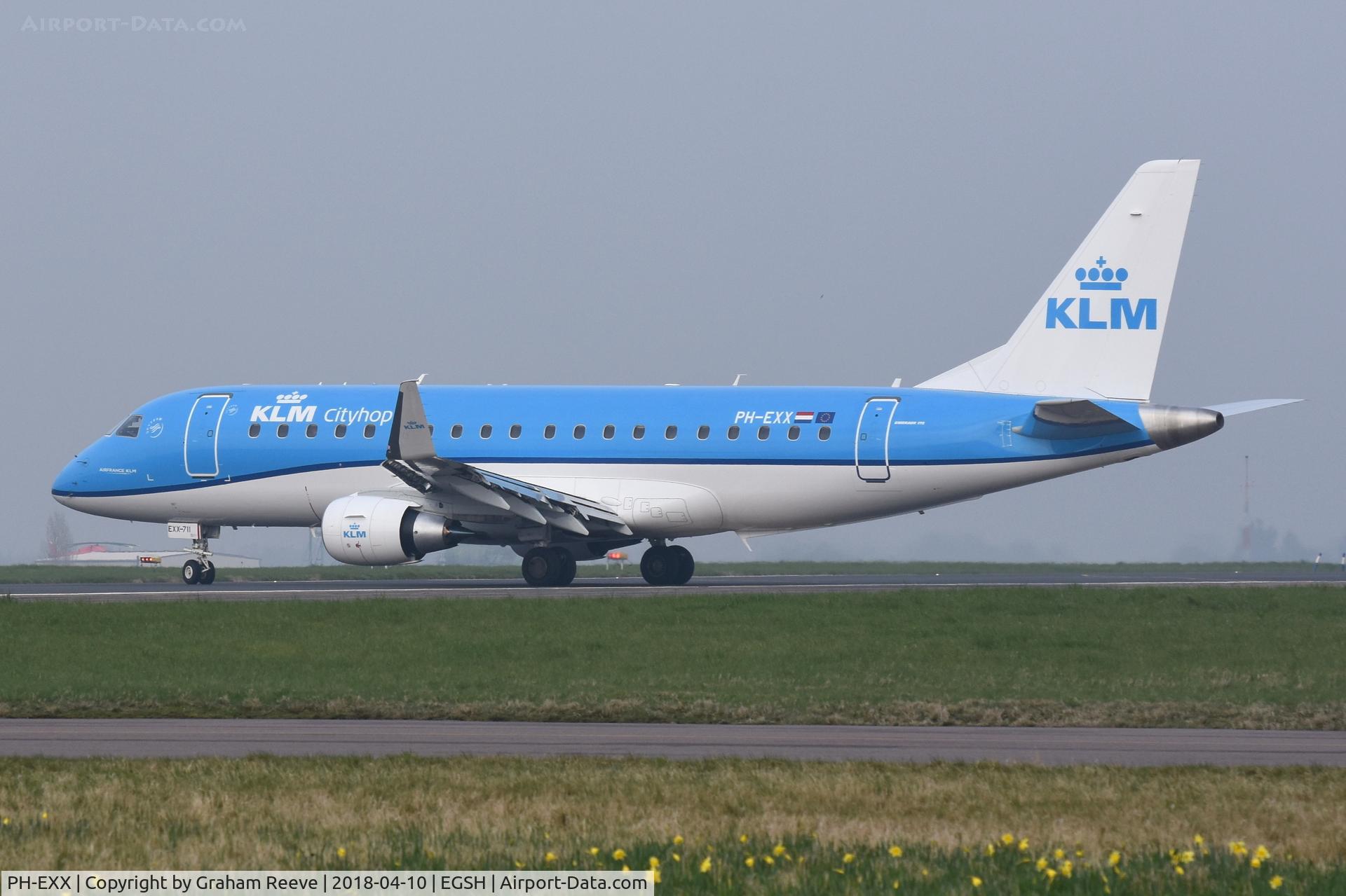 PH-EXX, 2018 Embraer 175STD (ERJ-170-200) C/N 17000711, Departing from Norwich.