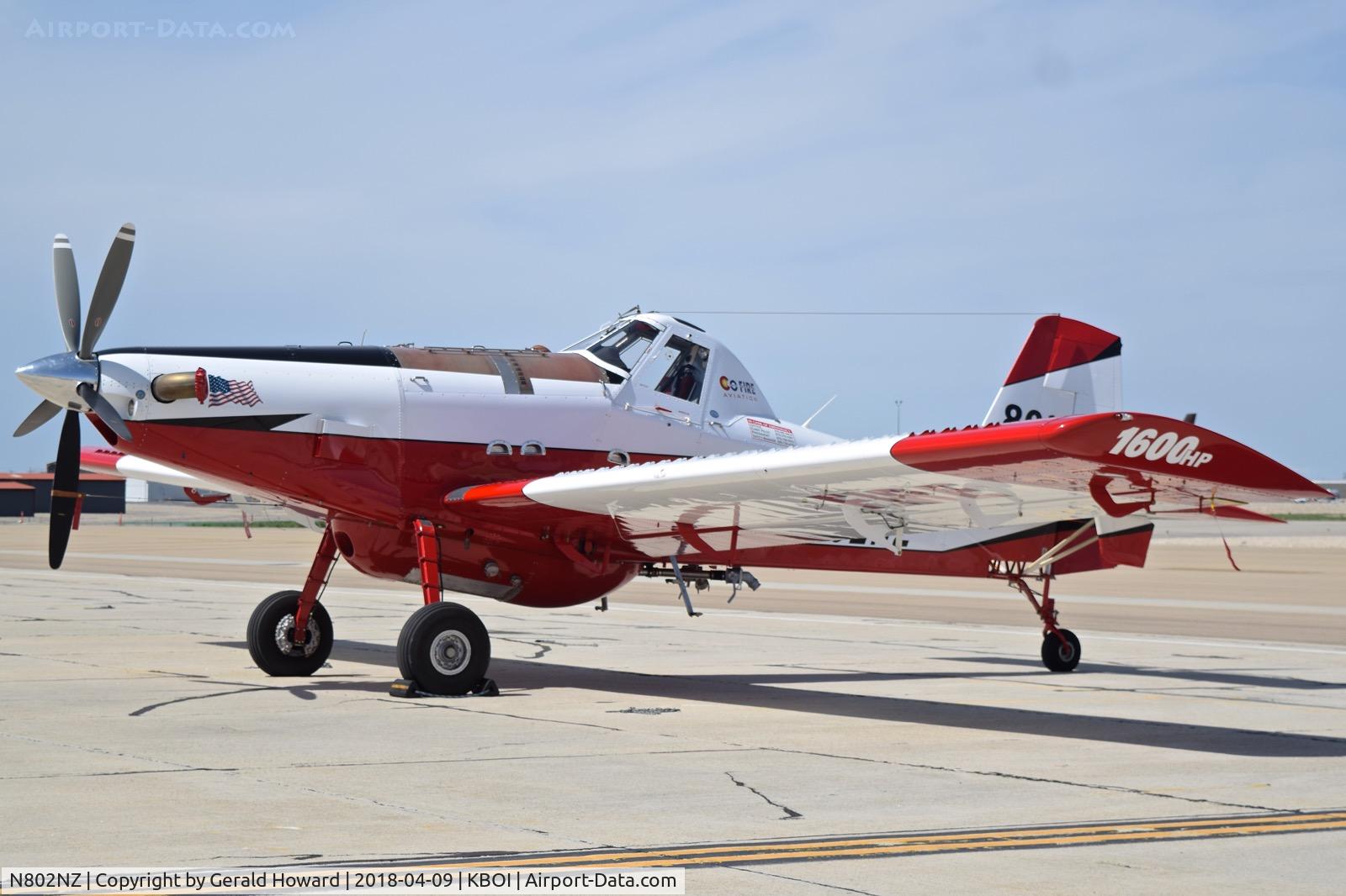N802NZ, 2015 Air Tractor AT-802A C/N 802A-0593, Parked on the sough GA ramp.