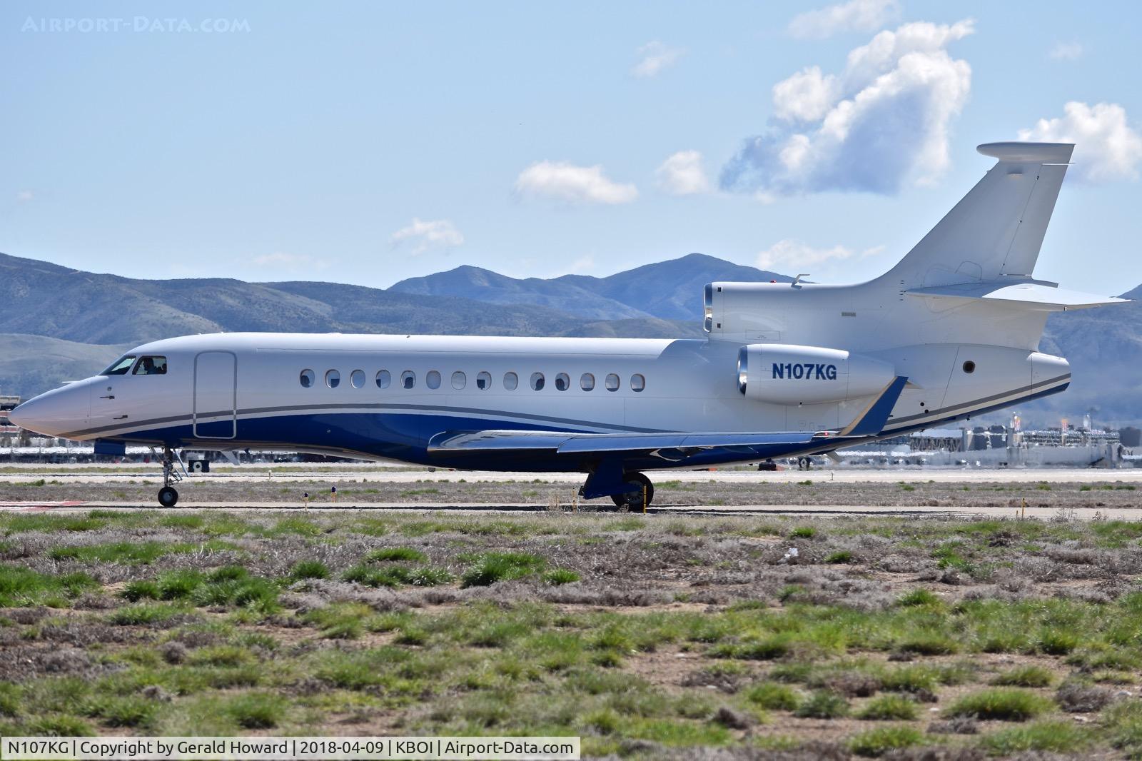 N107KG, 2011 Dassault Falcon 7X C/N 107, Holding on Juliet for RWY 10R.
