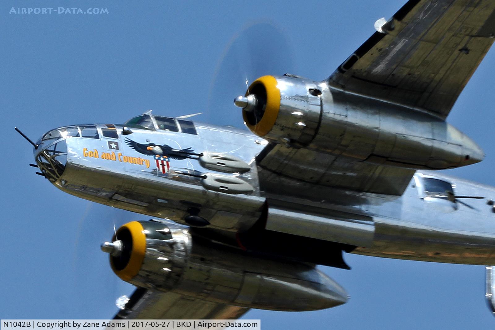 N1042B, 1944 North American B-25N Mitchell C/N 108-35148, At the 2017 Breckenridge Airshow