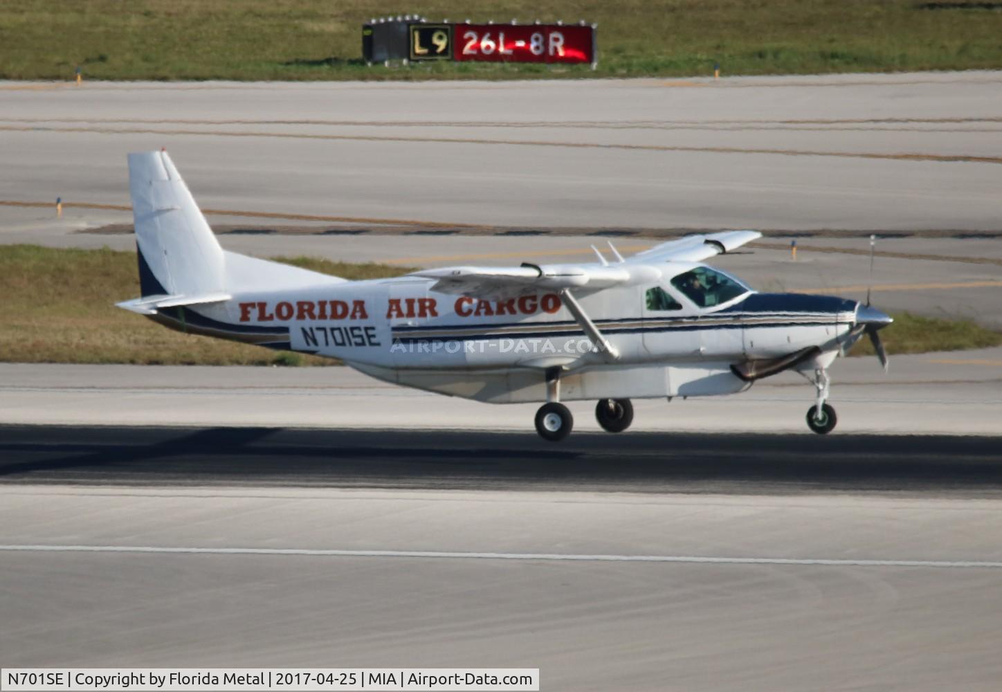 N701SE, 1998 Cessna 208B Grand Caravan C/N 208B0701, Cessna 208B