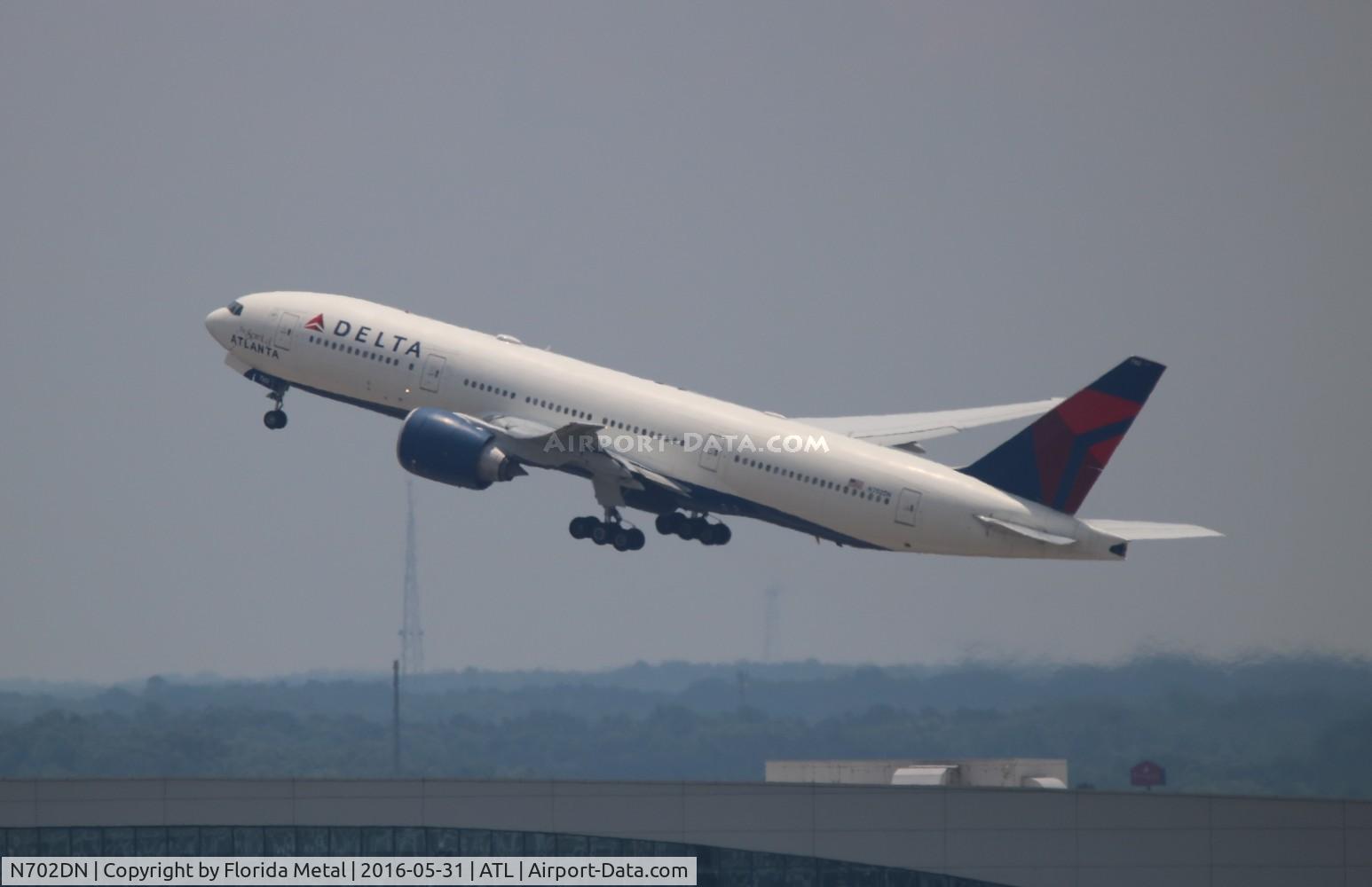 N702DN, 2008 Boeing 777-232/LR C/N 29741, Delta