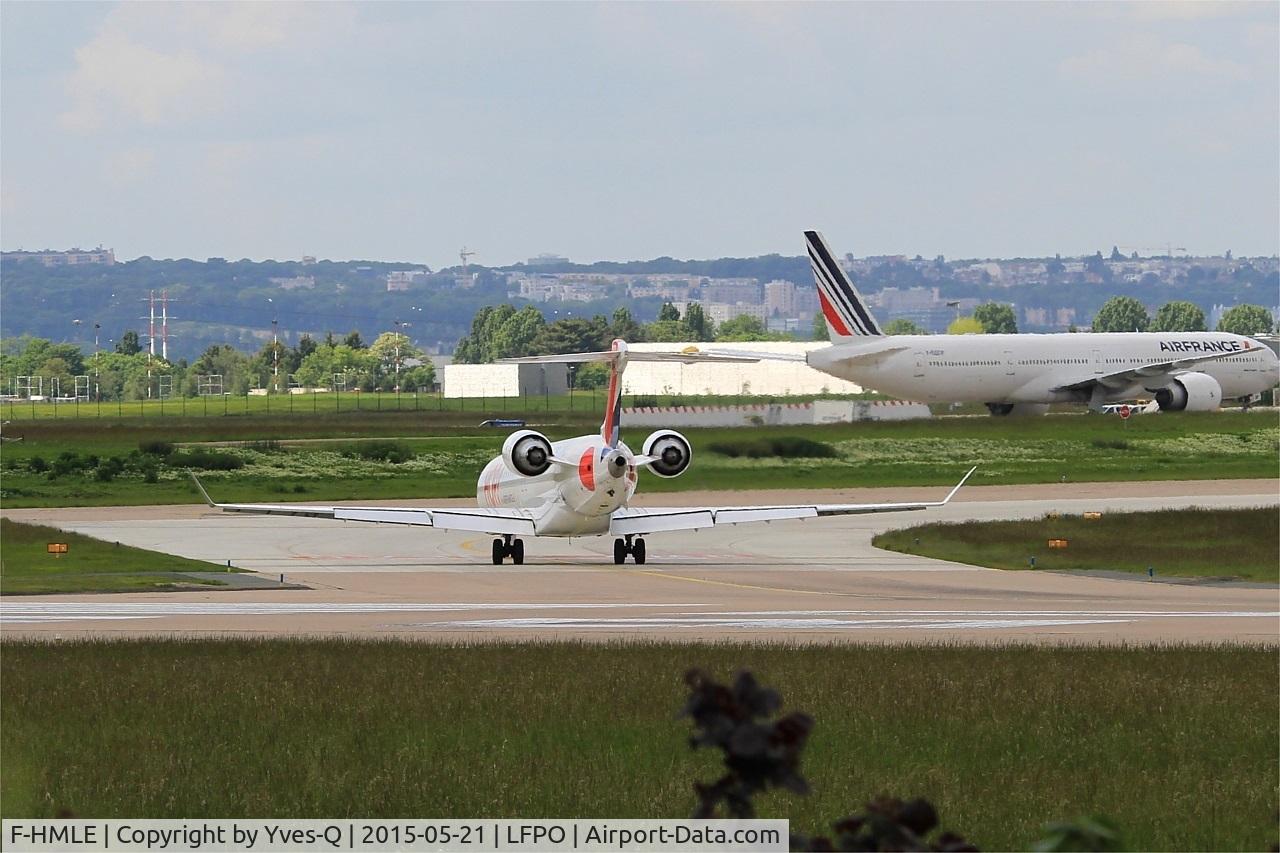 F-HMLE, 2010 Bombardier CRJ-1000EL NG (CL-600-2E25) C/N 19009, Bombardier CRJ-1000EL NG, Taxiing to west terminal, Paris-Orly airport (LFPO-ORY)