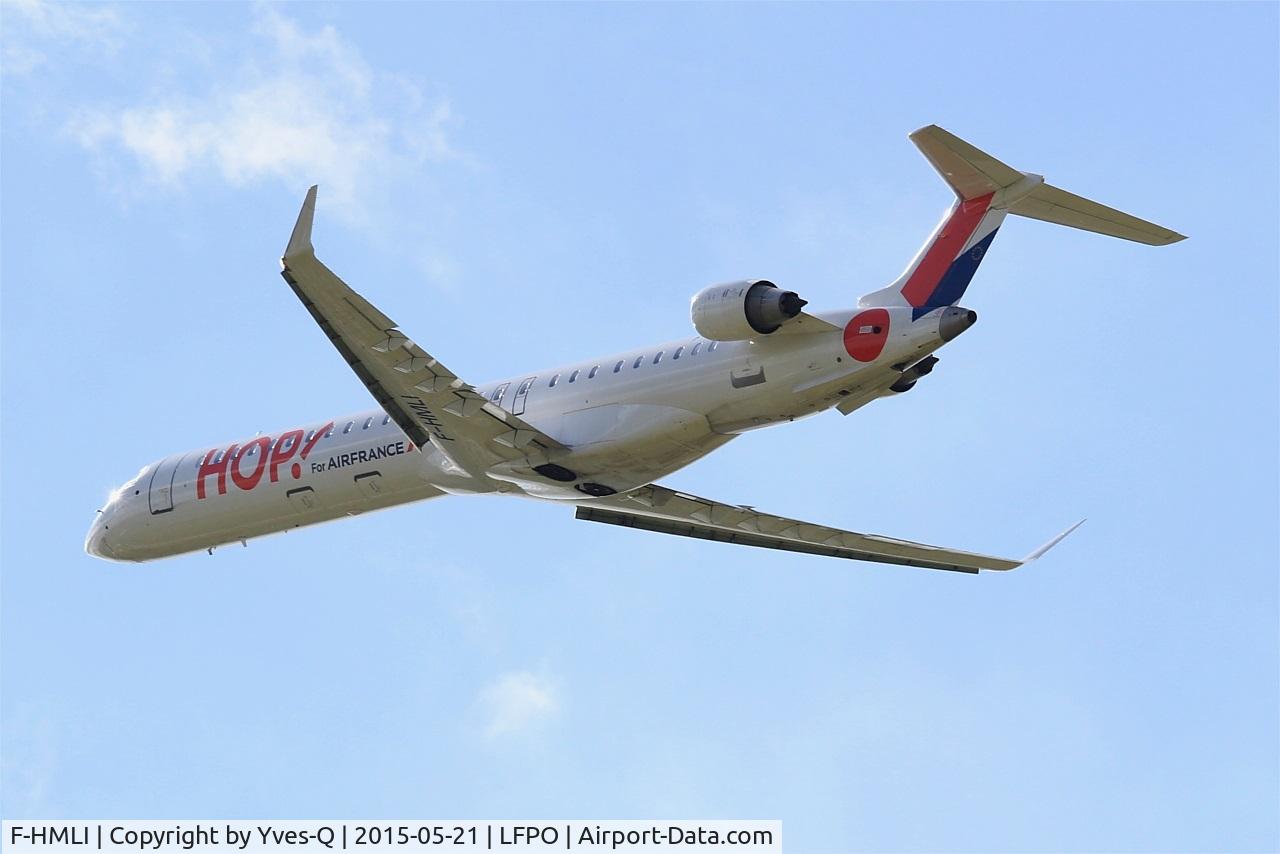 F-HMLI, 2011 Bombardier CRJ-1000EL NG (CL-600-2E25) C/N 19014, Bombardier CRJ-1000EL NG, Take off rwy 26, Paris-Orly airport (LFPO-ORY)