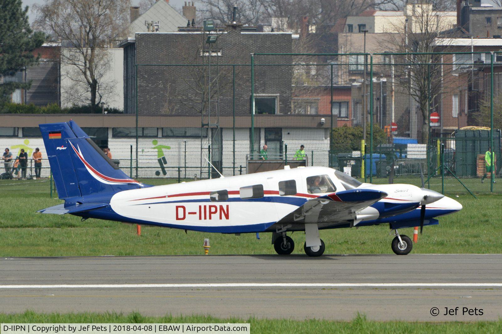 D-IIPN, Piper PA-34-220T Seneca C/N 3449102, At Antwerp Airport.