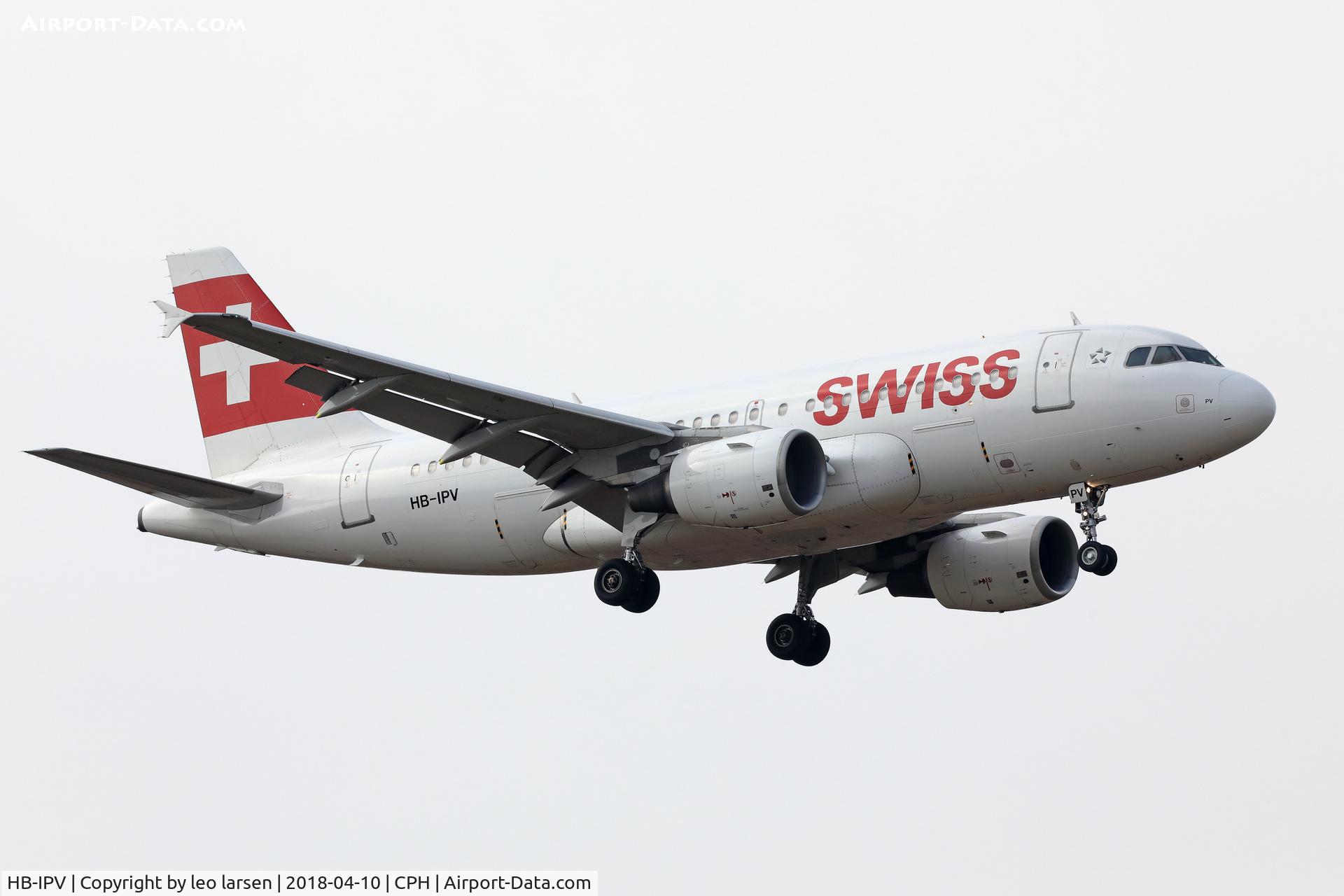 HB-IPV, 1996 Airbus A319-112 C/N 578, Copenhagen 10.4.2018