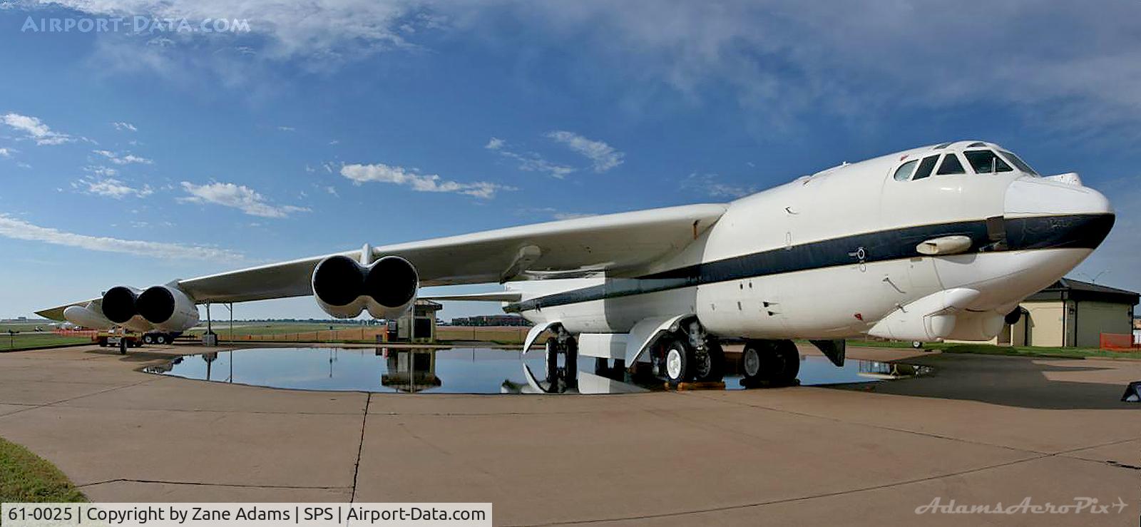 61-0025, 1961 Boeing B-52H Stratofortress C/N 464452, At the 2017 Sheppard AFB Airshow