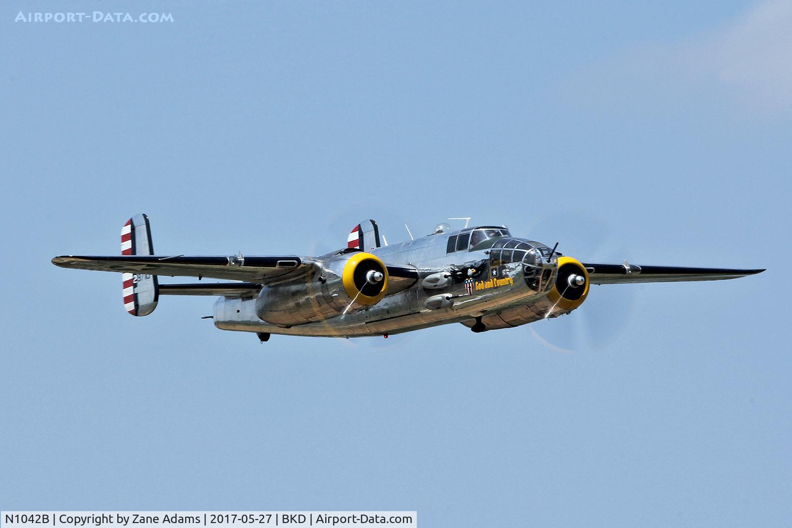 N1042B, 1944 North American B-25N Mitchell C/N 108-35148, At the 2017 Breckenridge Airshow