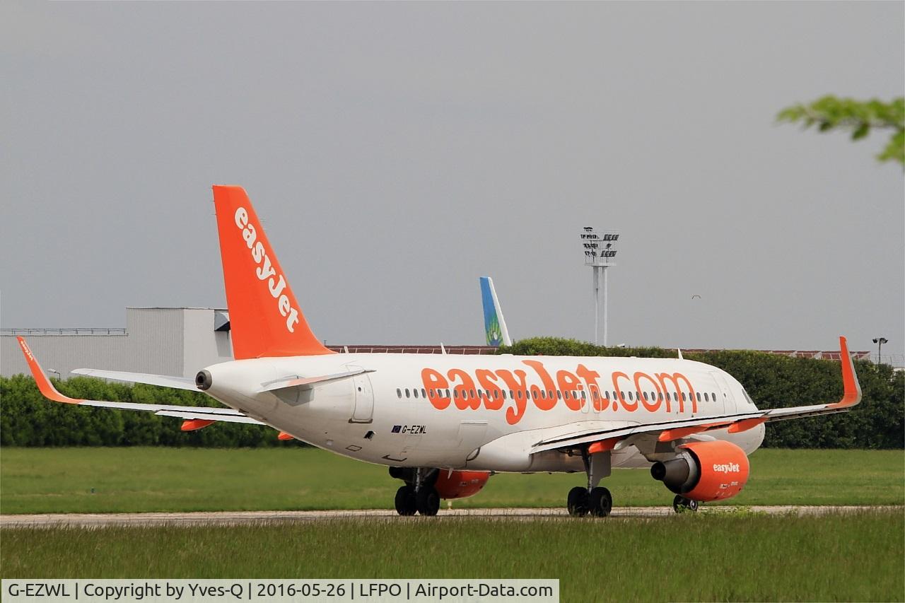 G-EZWL, 2013 Airbus A320-214 C/N 5702, Airbus A320-214, Ready to take off rwy 08, Paris-Orly airport (LFPO-ORY)