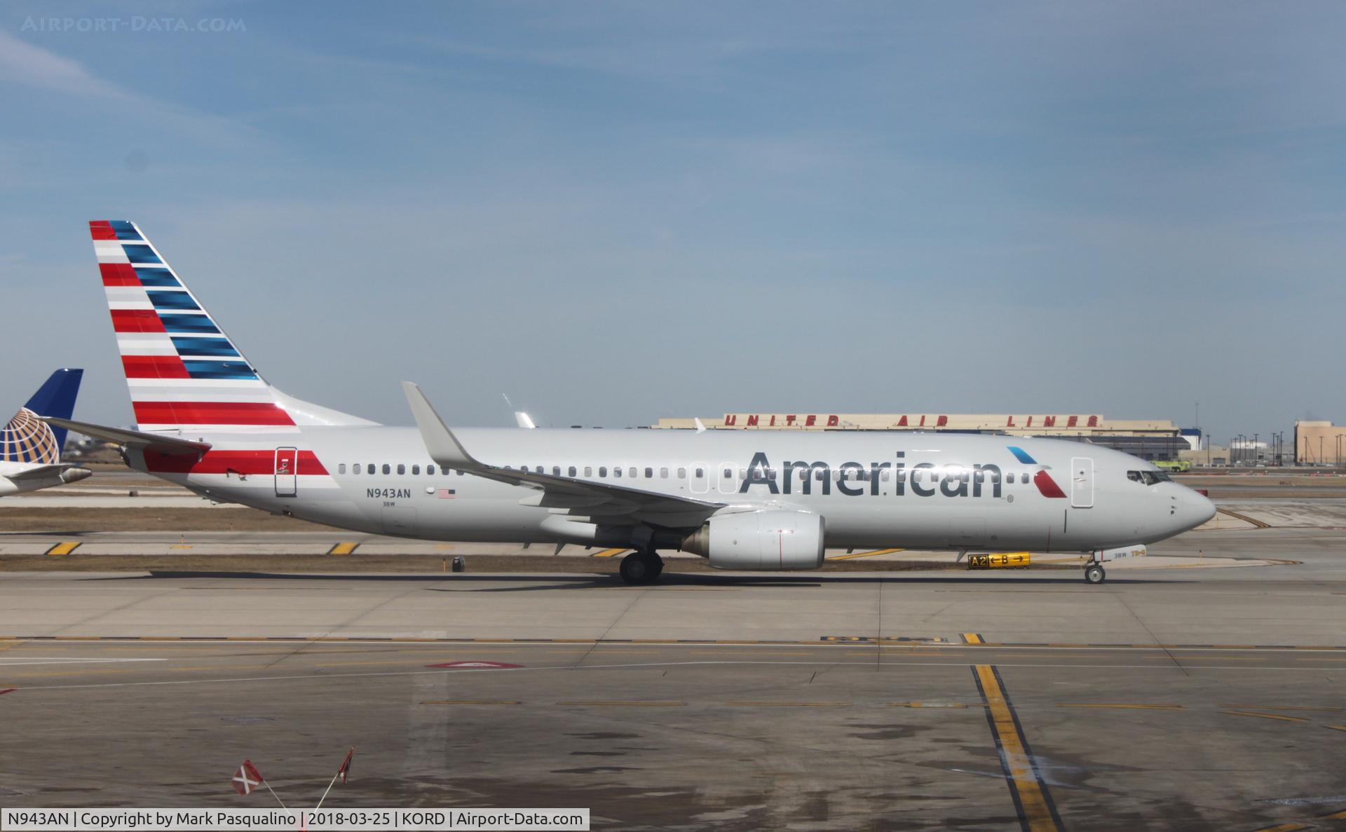 N943AN, 2000 Boeing 737-823 C/N 30599, Boeing 737-800