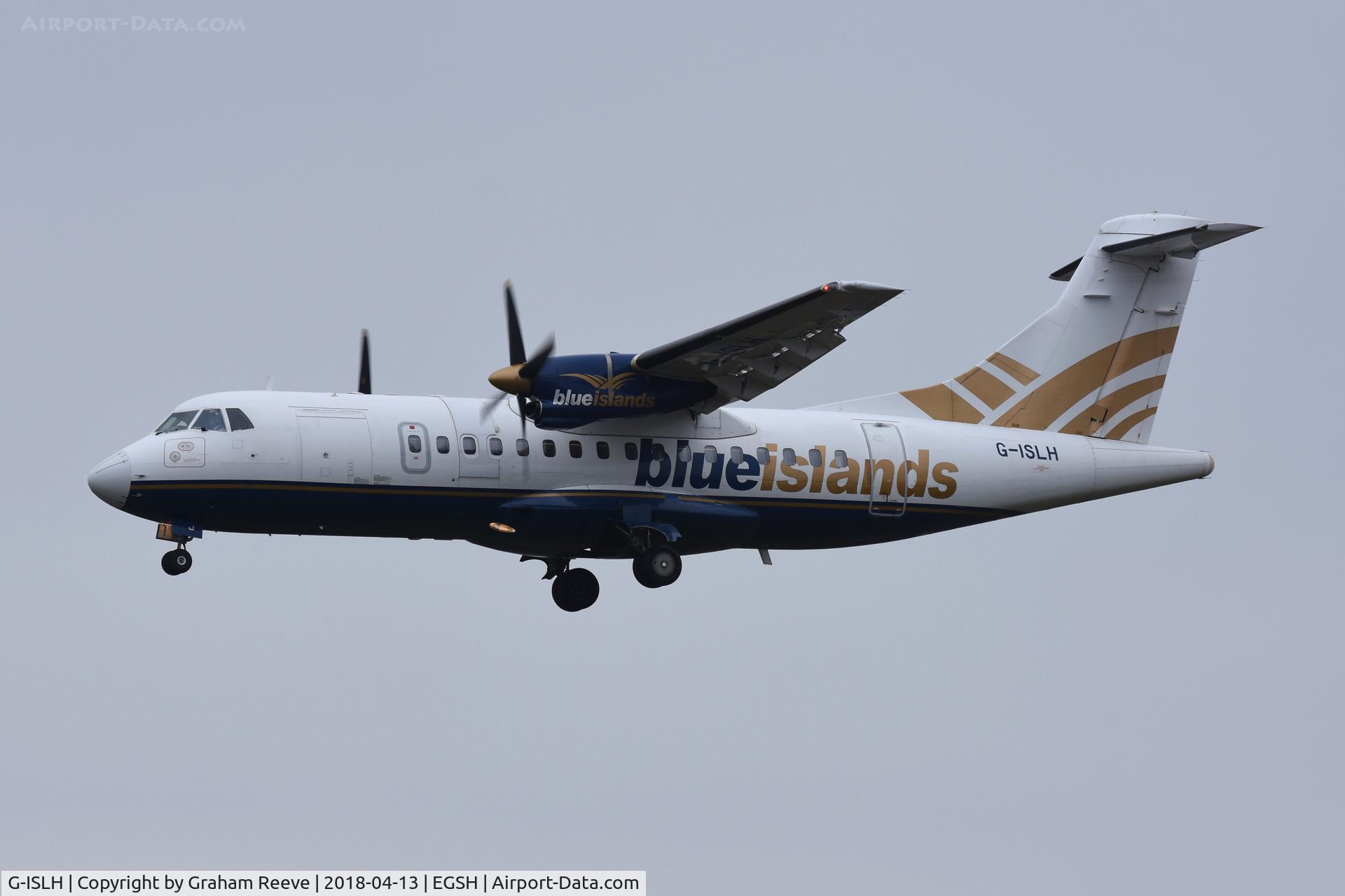 G-ISLH, 1990 ATR 42-320 C/N 173, Landing at Norwich.