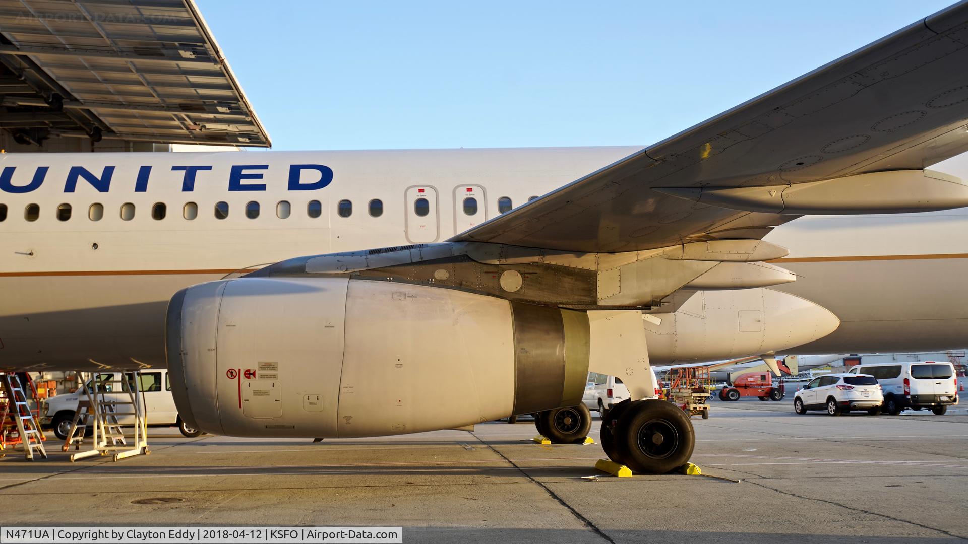 N471UA, 2001 Airbus A320-232 C/N 1432, SFO 2018.