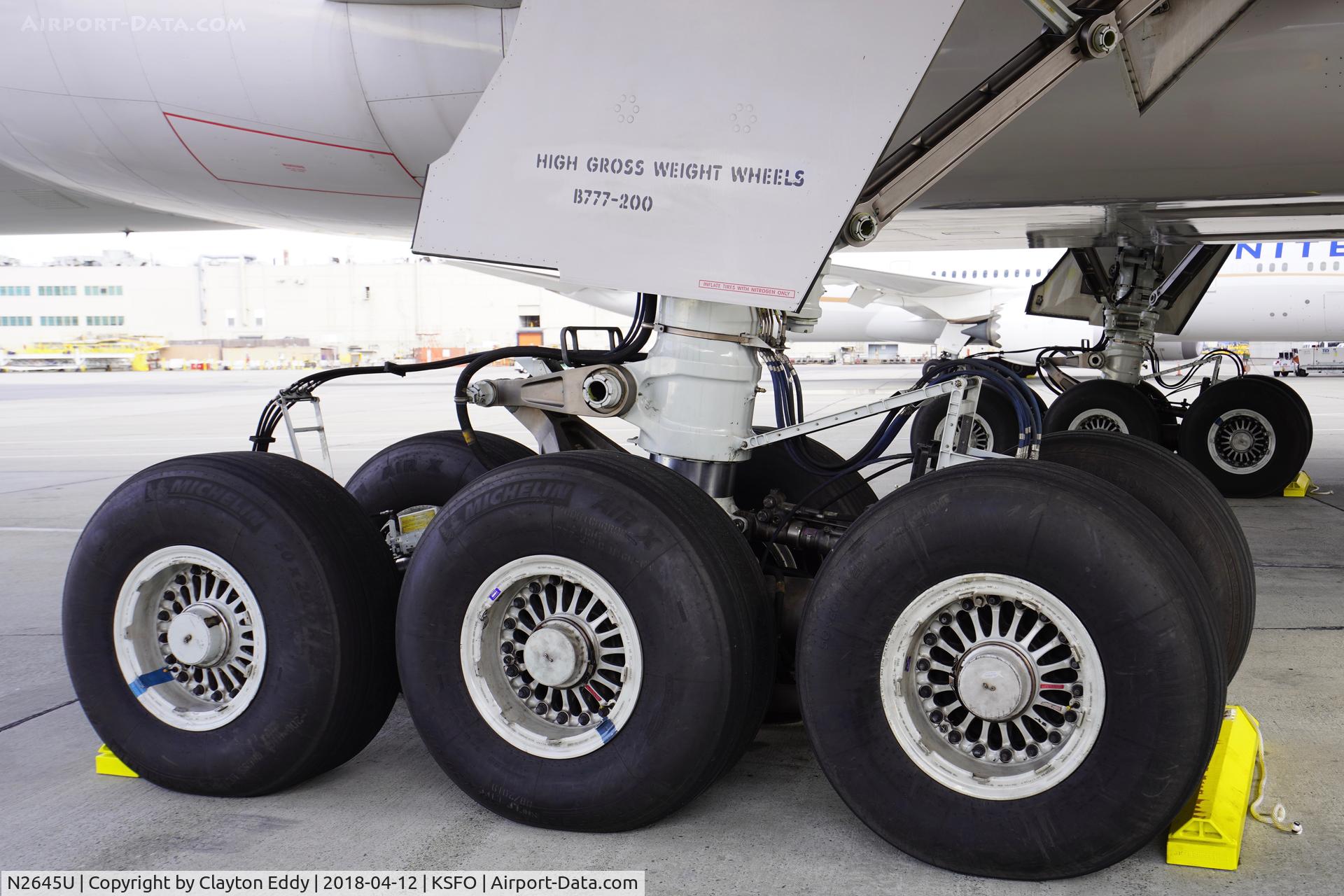 N2645U, 2017 Boeing 777-322/ER C/N 64989, SFO 2018.