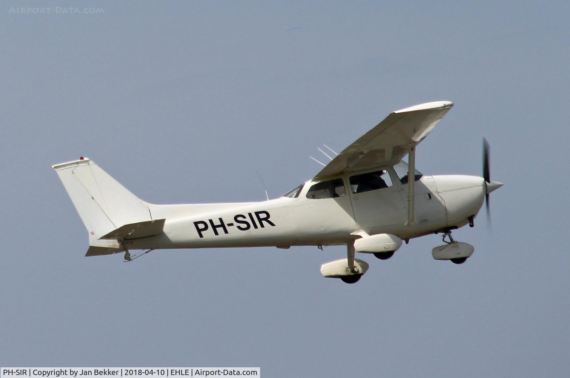 PH-SIR, Reims F172M Skyhawk C/N 1263, Lelystad Airport