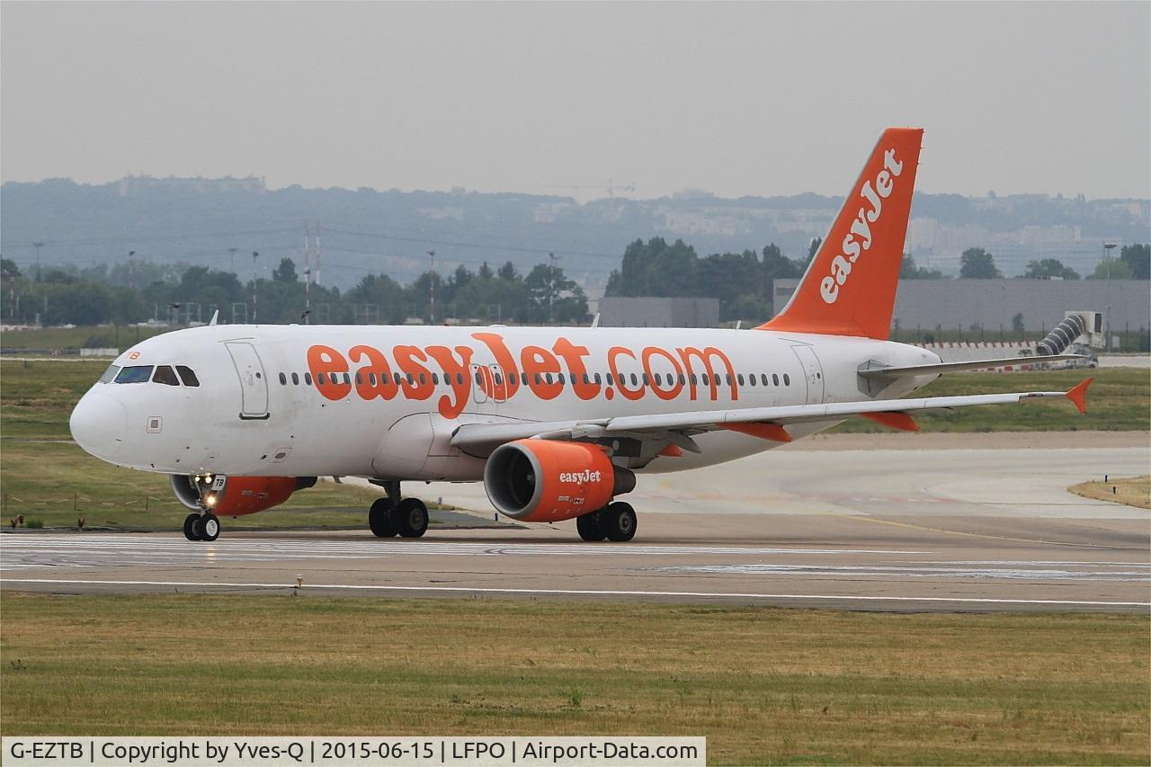G-EZTB, 2009 Airbus A320-214 C/N 3843, Airbus A320-214, Lining up rwy 08, Paris-Orly airport (LFPO-ORY)