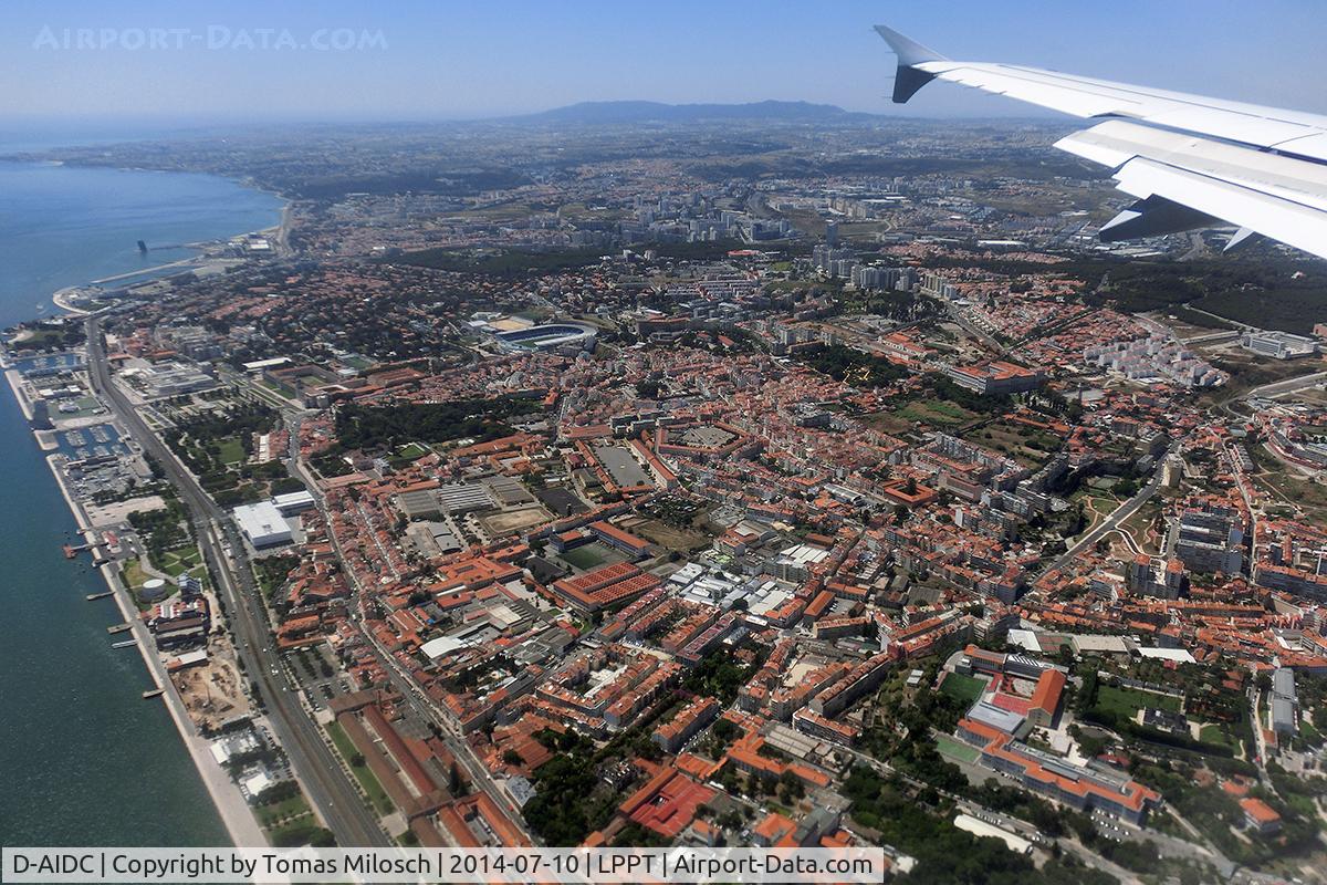 D-AIDC, 2010 Airbus A321-231 C/N 4560, Arriving in Lisbon after after a flight from Berlin-Tegel