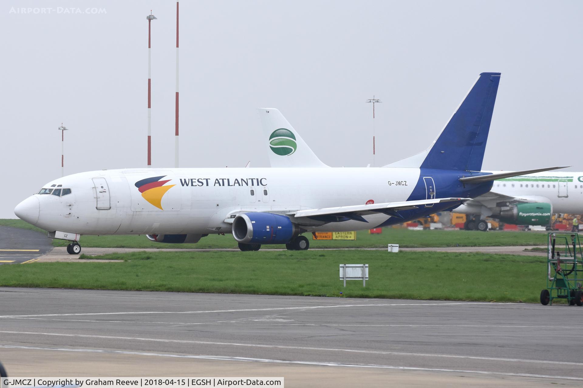 G-JMCZ, 1989 Boeing 737-4K5 C/N 24126, Departing from Norwich.