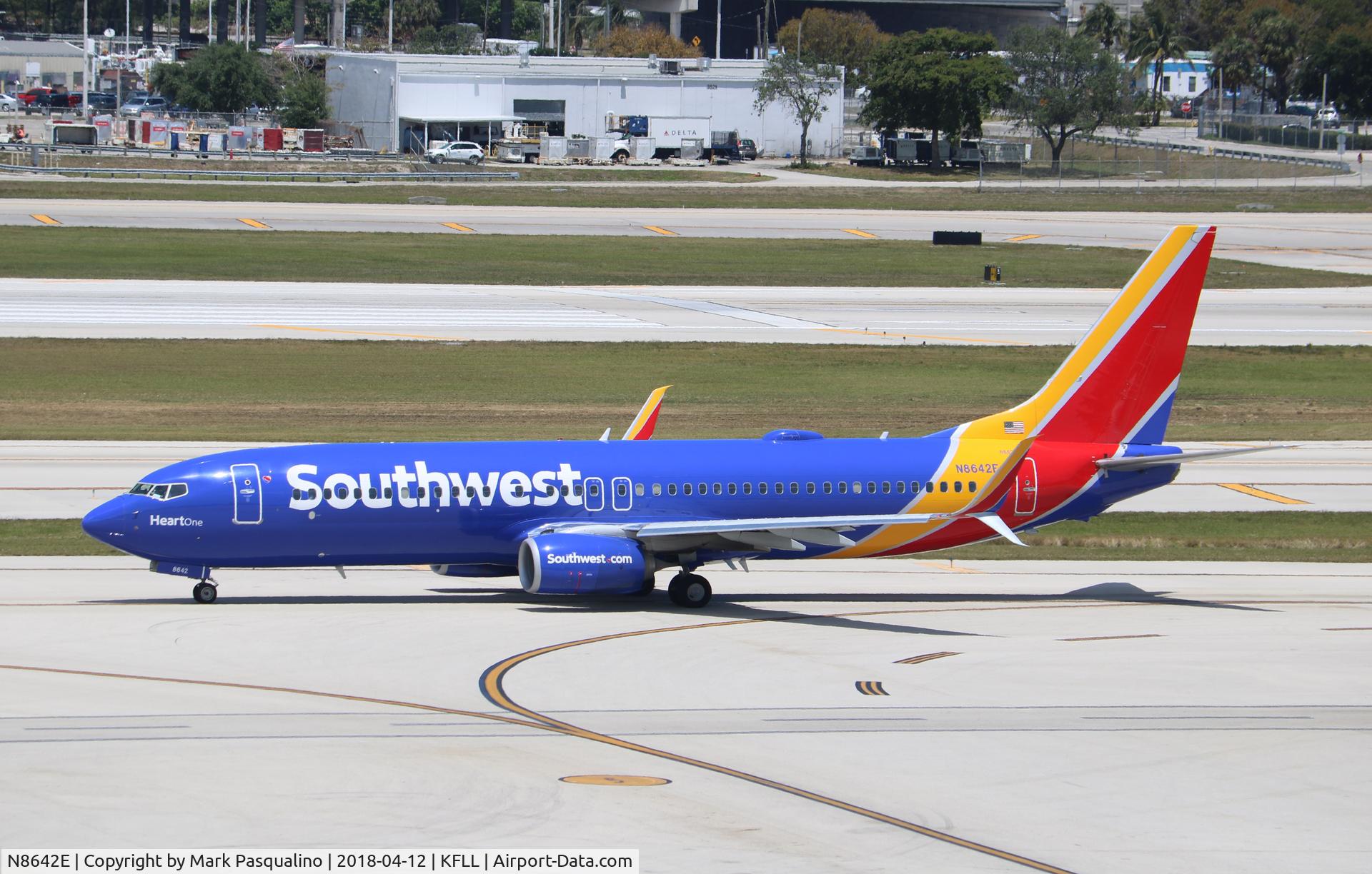 N8642E, 2014 Boeing 737-8H4 C/N 42525, Boeing 737-800