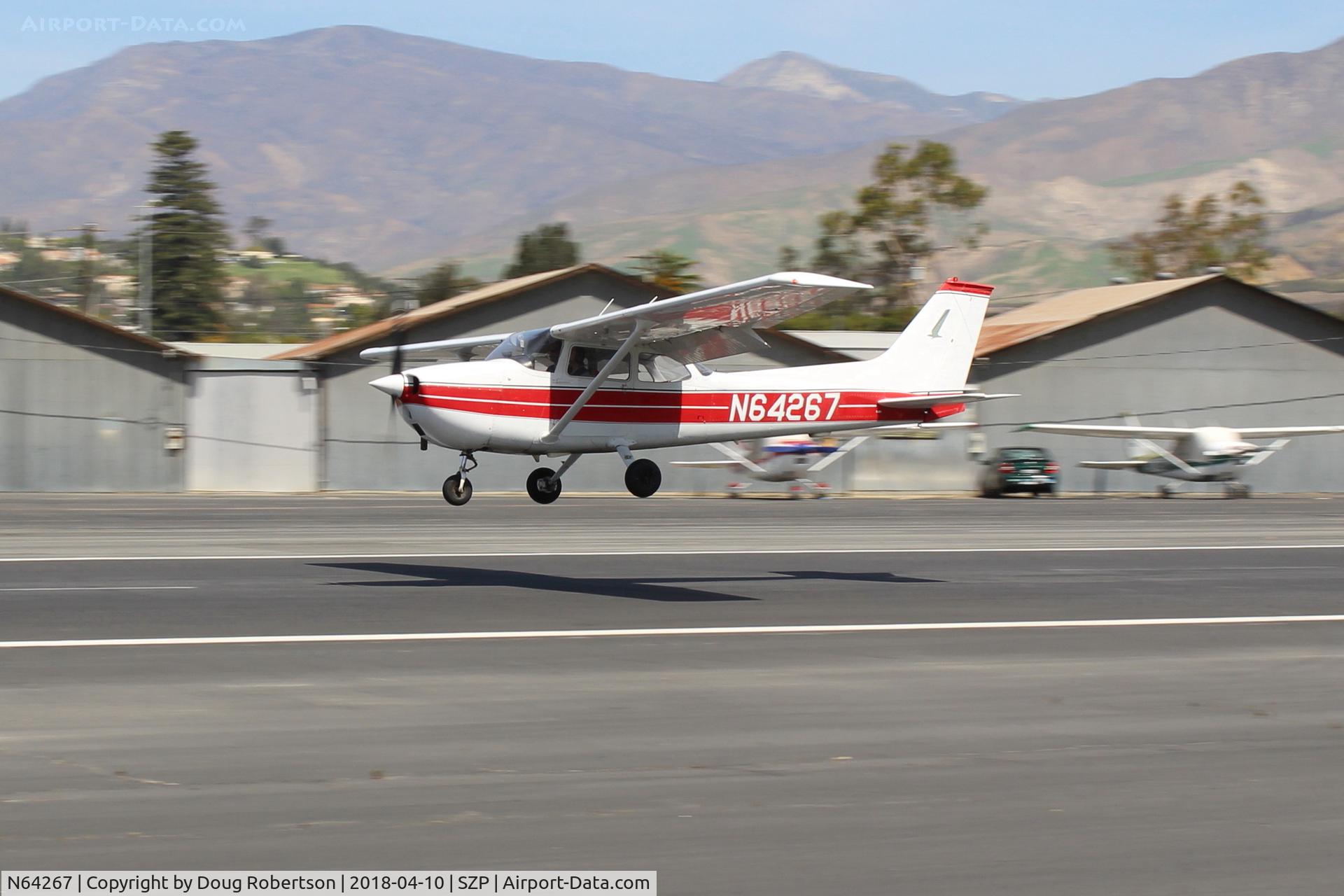 N64267, 1975 Cessna 172M C/N 17265139, 1975 Cessna 172M SKYHAWK, Lycoming O-320-E2D 150 Hp, landing Rwy 22