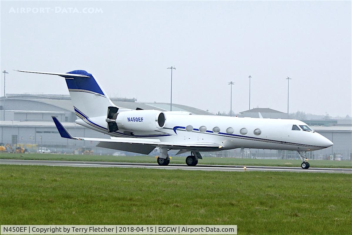 N450EF, 1999 Gulfstream Aerospace G-IV C/N 1379, At London Luton