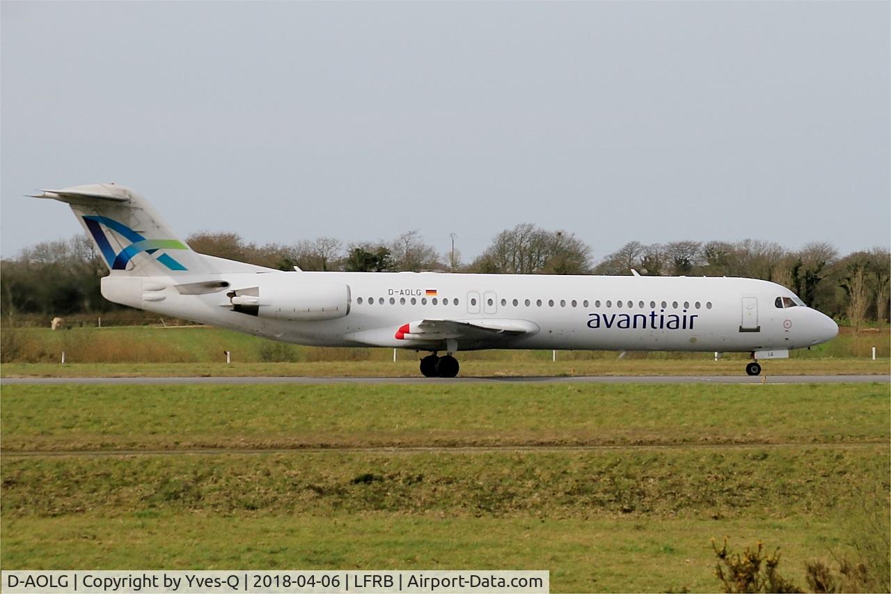 D-AOLG, 1993 Fokker 100 (F-28-0100) C/N 11452, Fokker 100, Taxiing to holding point rwy 25L, Brest-Bretagne airport (LFRB-BES)