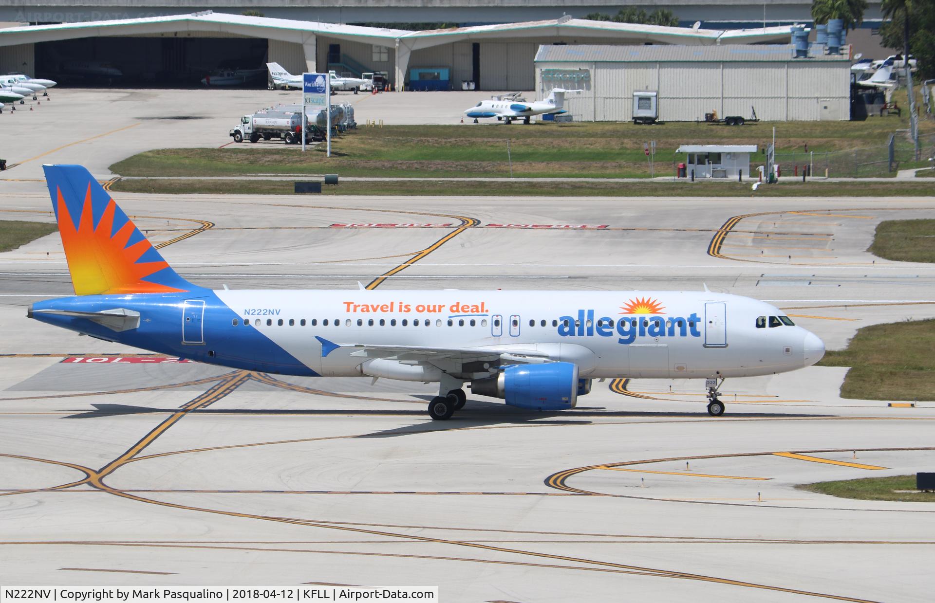 N222NV, 2001 Airbus A320-214 C/N 1530, Airbus A320